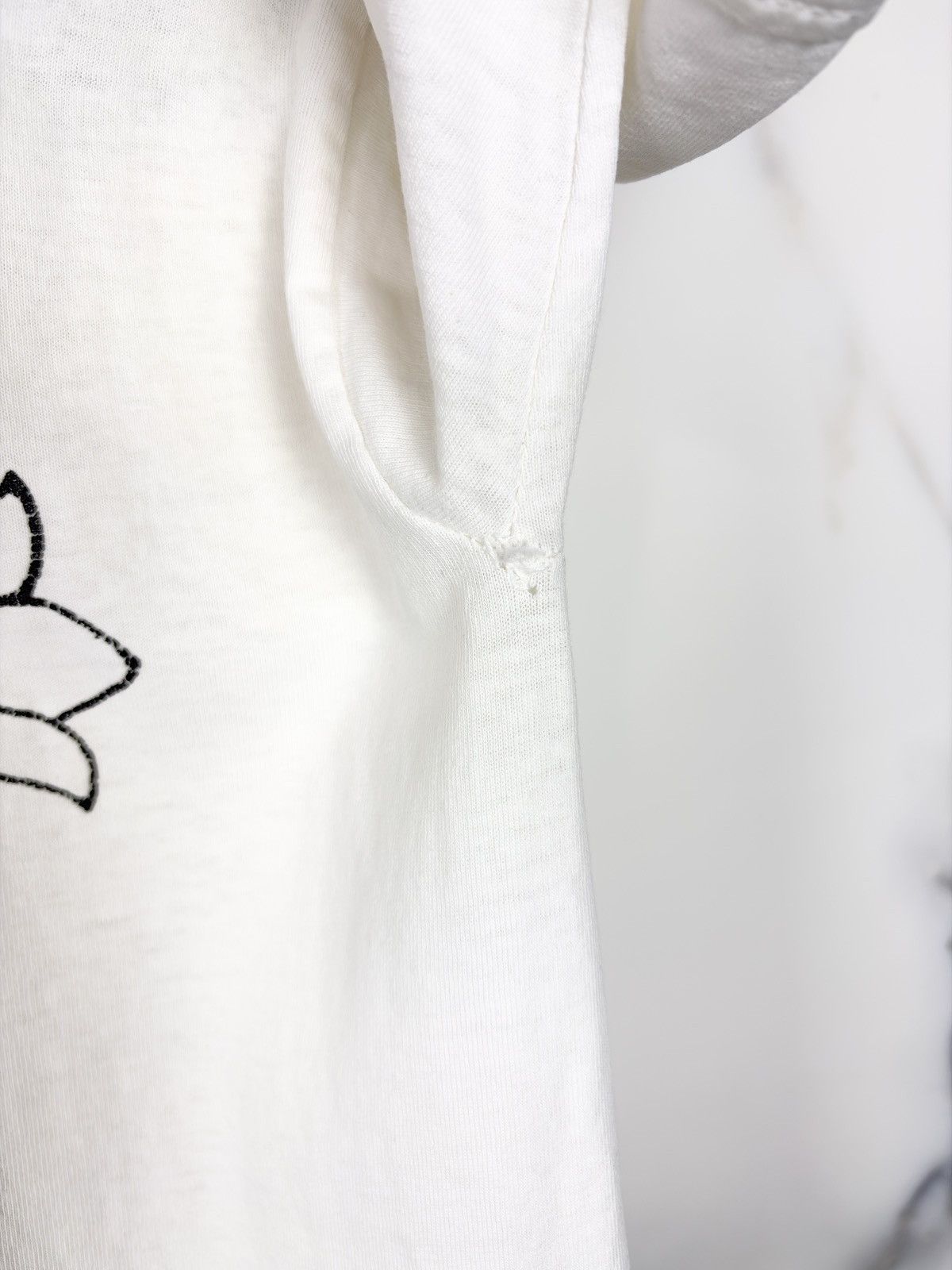 Chrome Hearts Chrome Hearts Vintage Tokyo Floral Cross Tshirt Thrashed Size US S / EU 44-46 / 1 - 5 Thumbnail