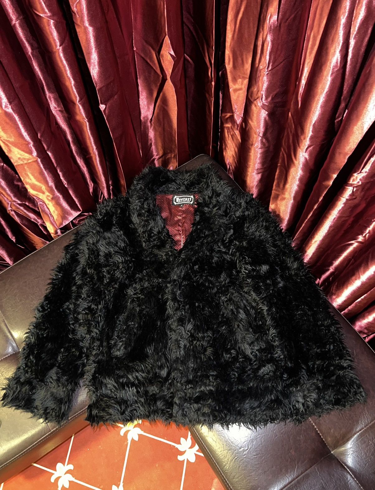 Japanese Brand Vintage DEORART black faux fur jacket 🖤🧛🏻‍♀️ Size US M / EU 48-50 / 2 - 12 Thumbnail