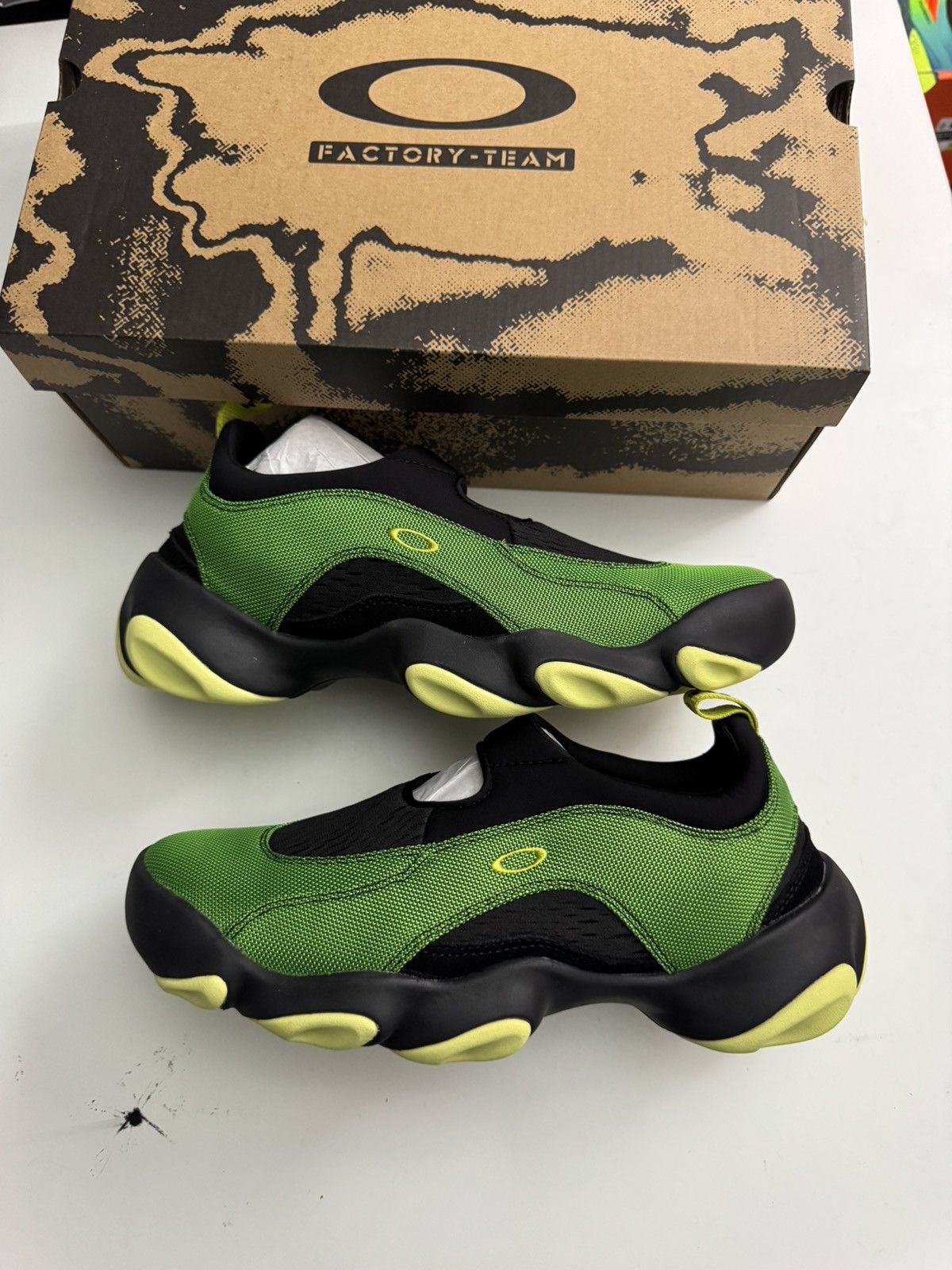 Oakley Oakley Factory Team Flash sandal Size US 12.5 / EU 45-46 - 1 Thumbnail