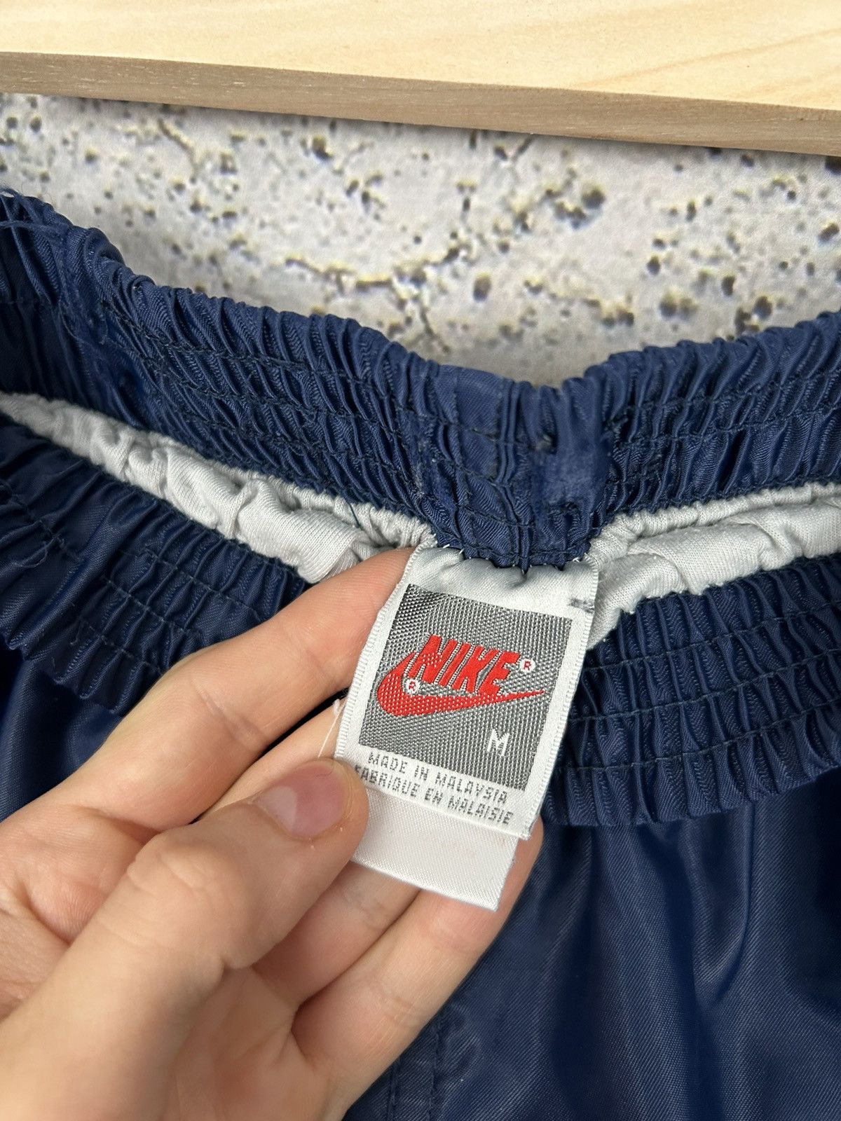 Nike Vintage Nike 90s Archival Sportswear Shorts Swoosh Rare Size US 32 / EU 48 - 5 Thumbnail