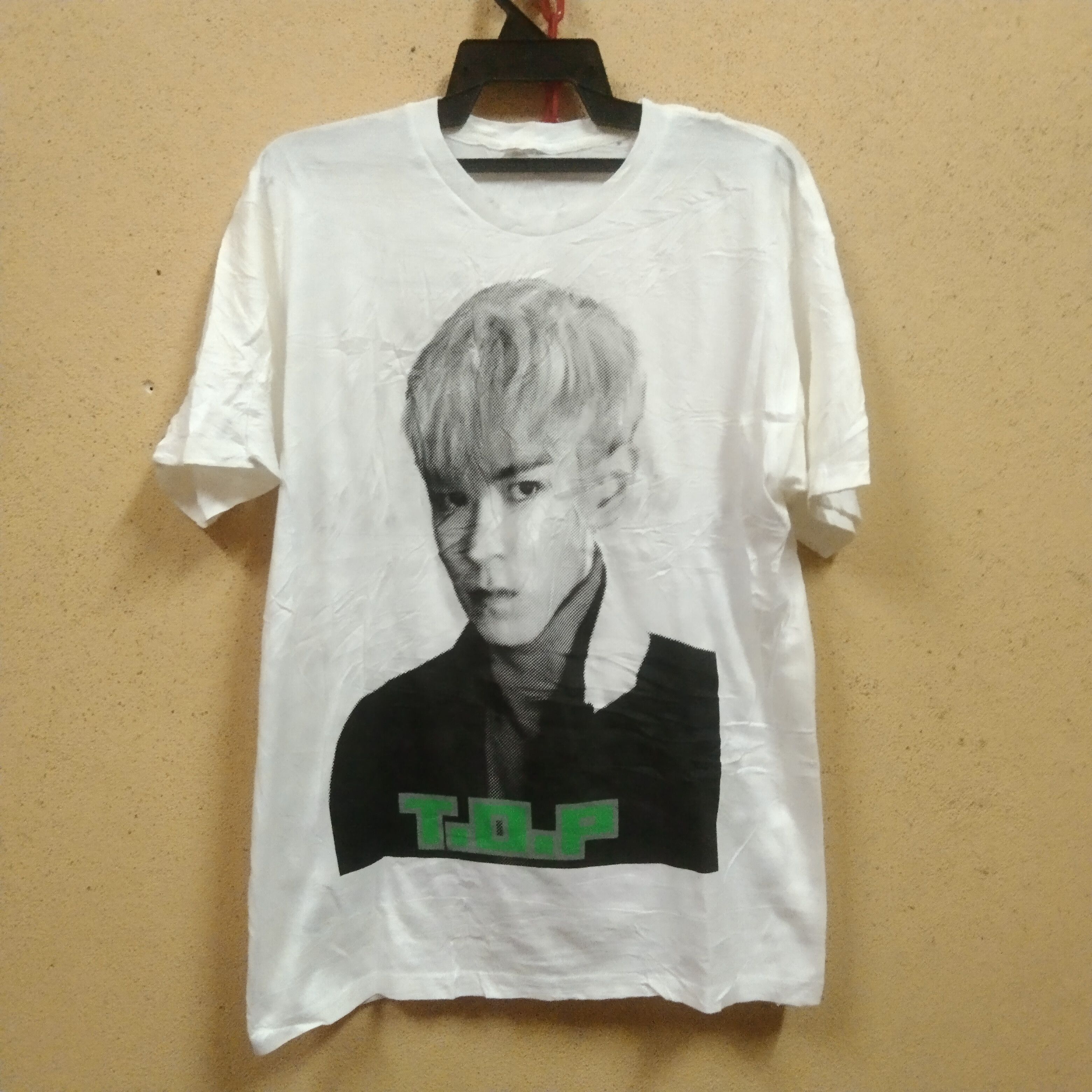 Band Tees Top Bigbang Kpop tee Size US L / EU 52-54 / 3 - 1 Thumbnail