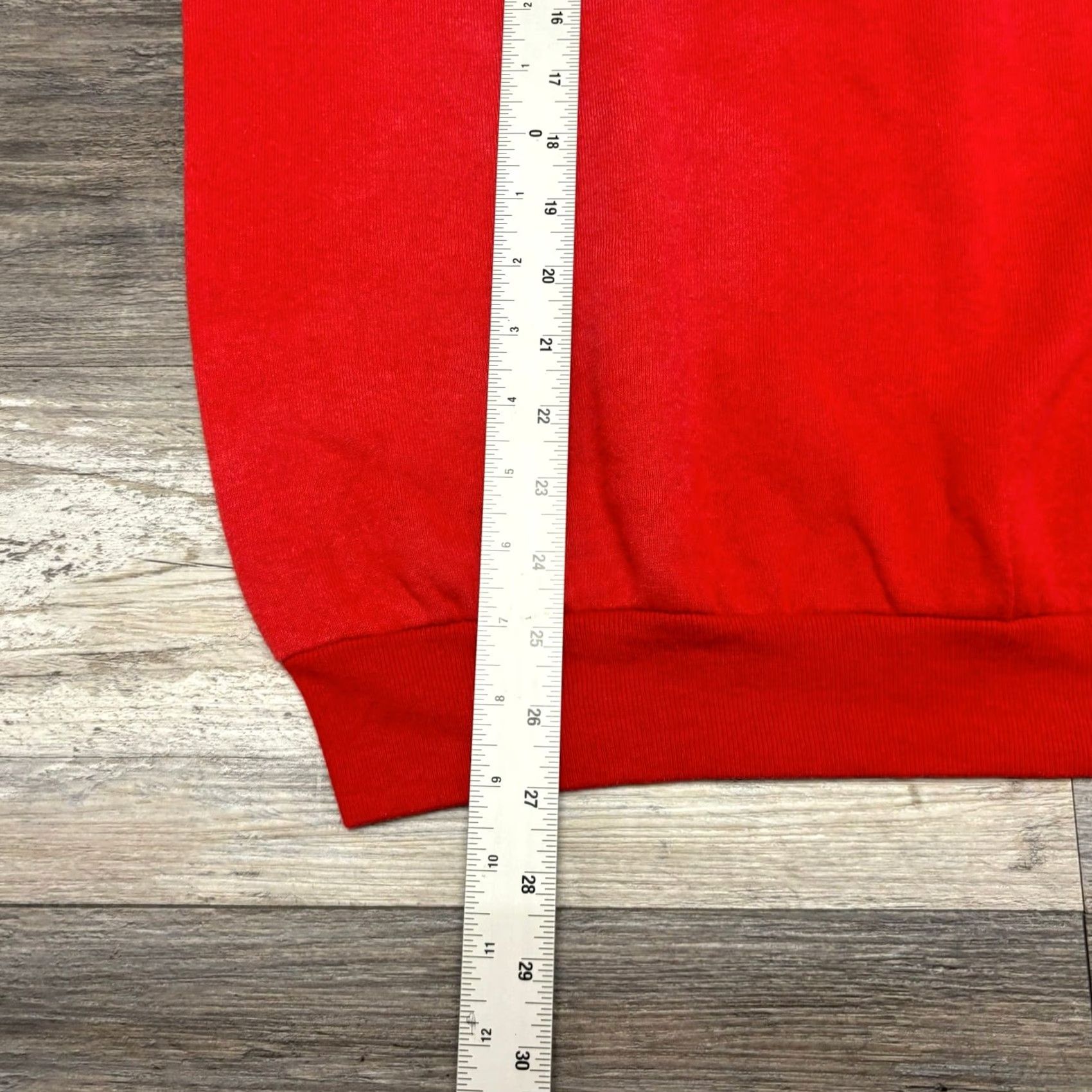 Hard Rock Cafe VINTAGE Hard Rock Cafe New York Red Mens XL Sweatshirt Category: Pullover, Hoodie, Sweatshirt (select most relevant) Size US XL / EU 56 / 4 - 6 Thumbnail