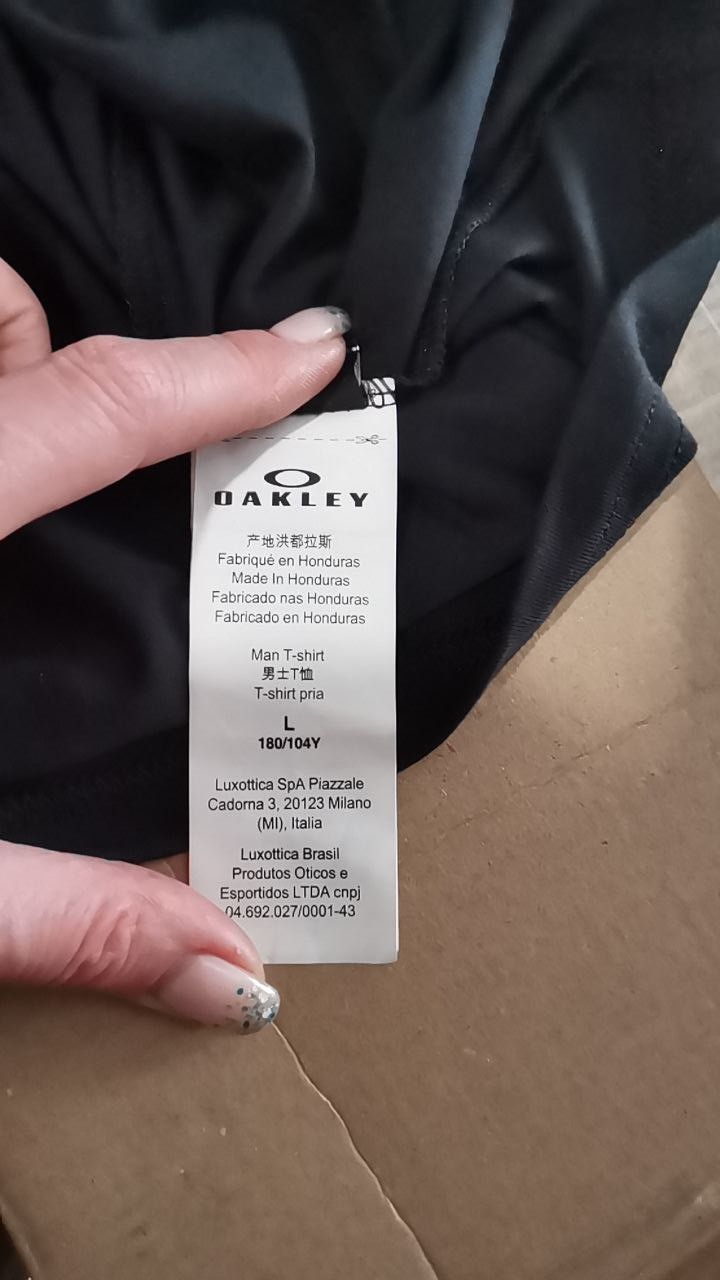 Oakley Oakley Sign logo tee vintage new big logo Size US L / EU 52-54 / 3 - 13 Thumbnail