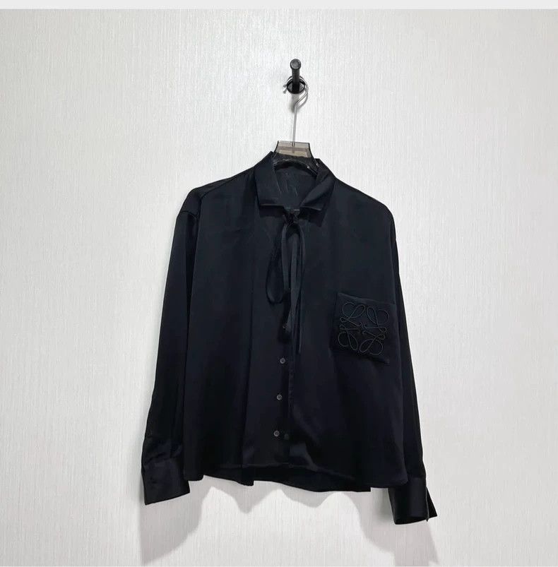 Loewe LOEWE Black silk shirt Size XS / US 0-2 / IT 36-38 - 1 Thumbnail