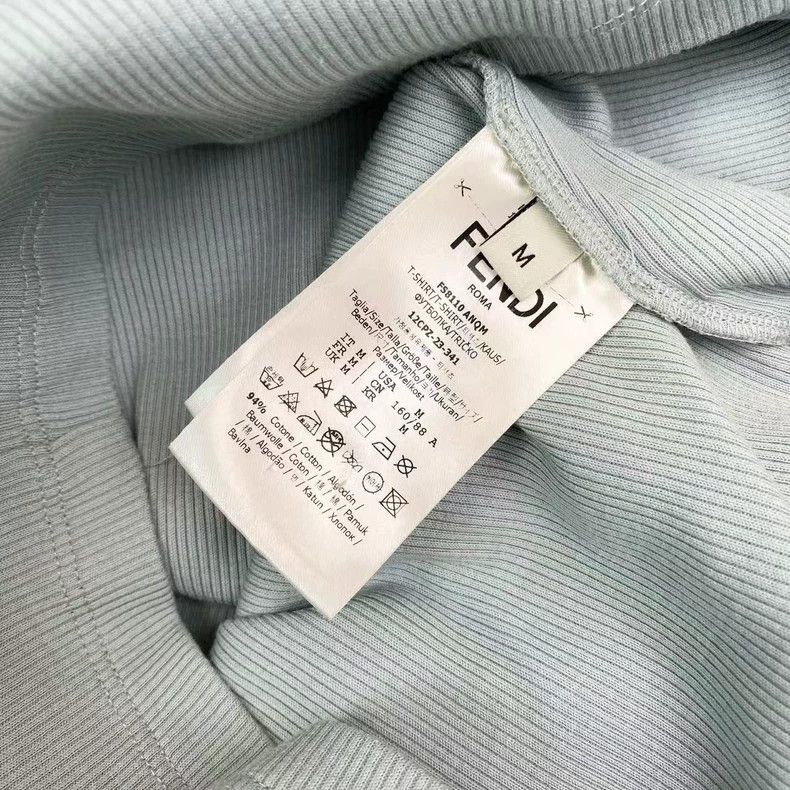 Fendi Fendi 23ss letter logo round neck short sleeves Size US M / EU 48-50 / 2 - 4 Thumbnail