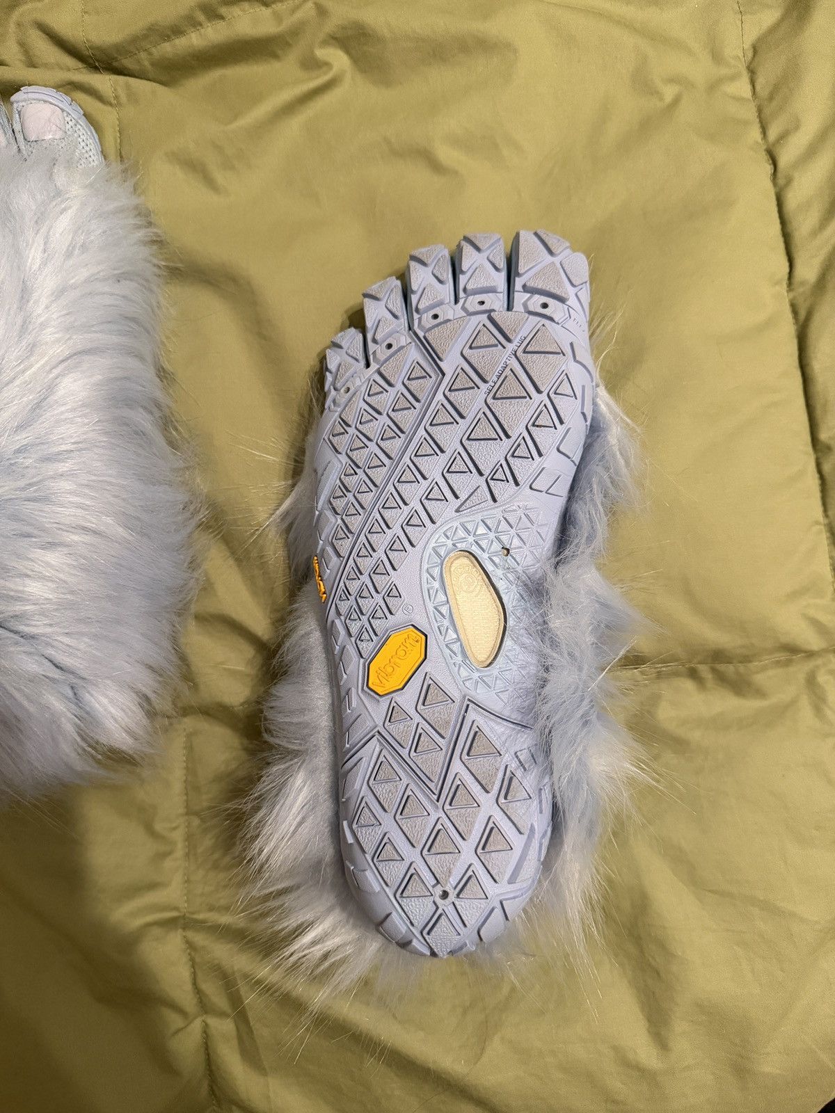 Midorikawa × Suicoke × Vibram AW24 Midorikawa x Vibram X Suicoke fur five fingers Size US 9 / EU 42 - 11 Thumbnail