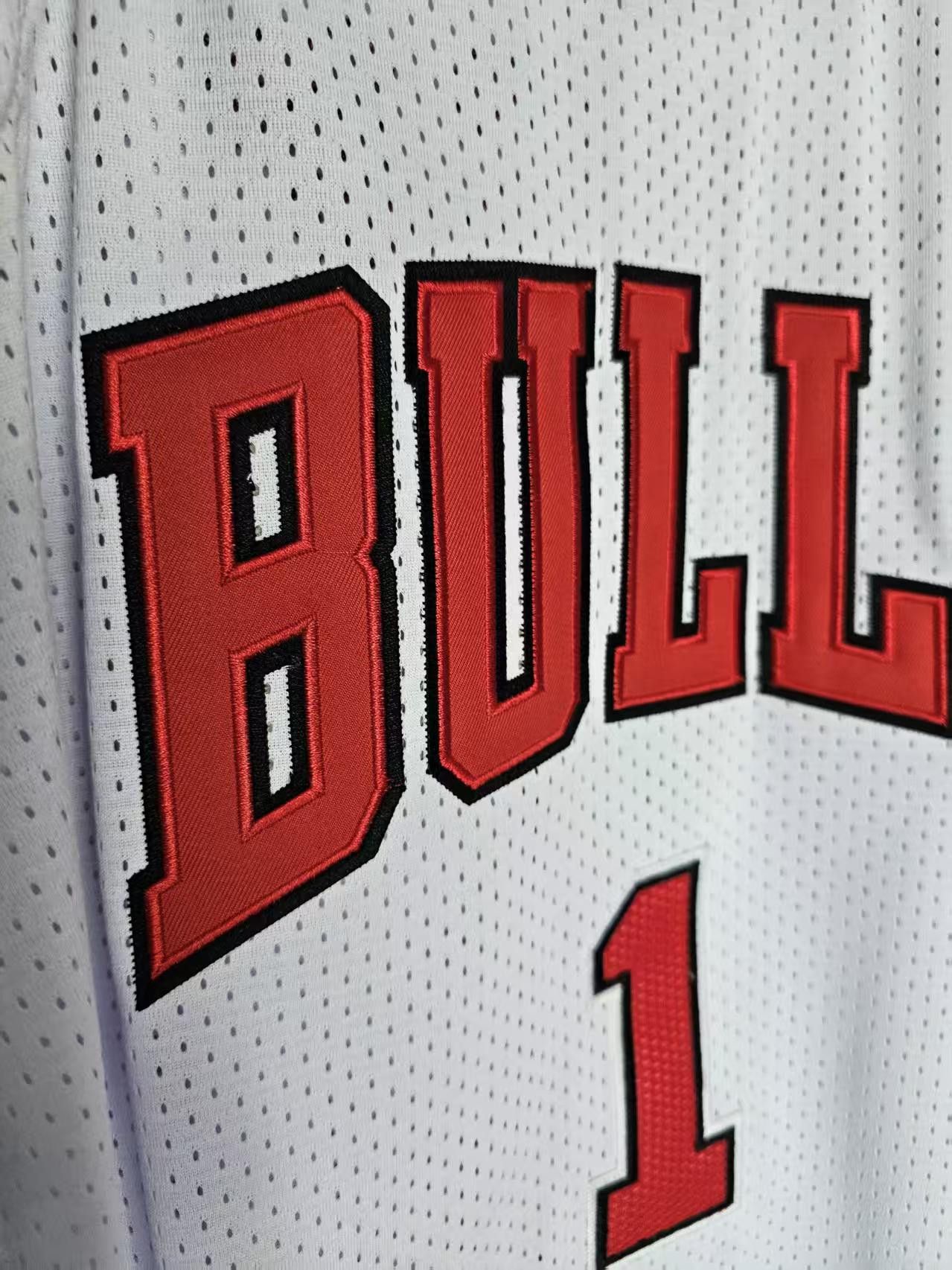 NBA Bulls 1 Derrick Rose Jersey XXL White Size US XXL / EU 58 / 5 - 3 Thumbnail