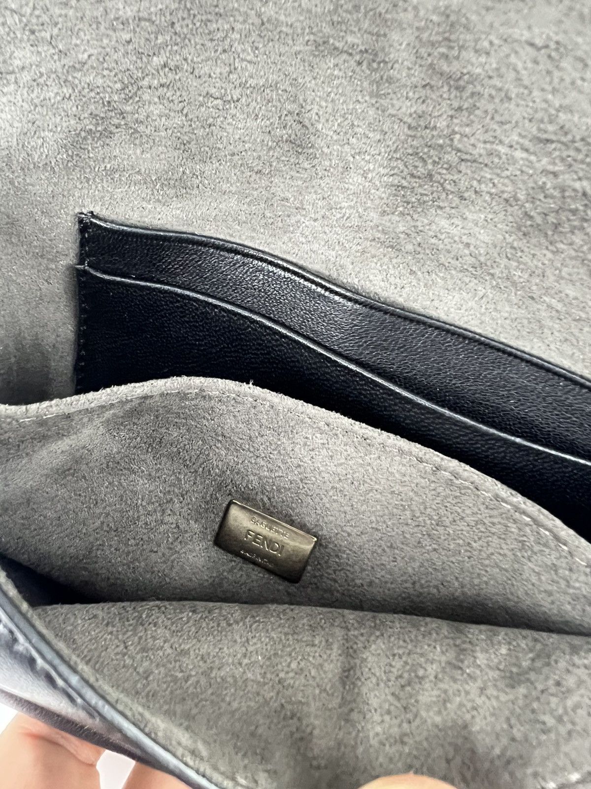 Fendi Fendi micro Baguette Bug Bag Size ONE SIZE - 15 Thumbnail