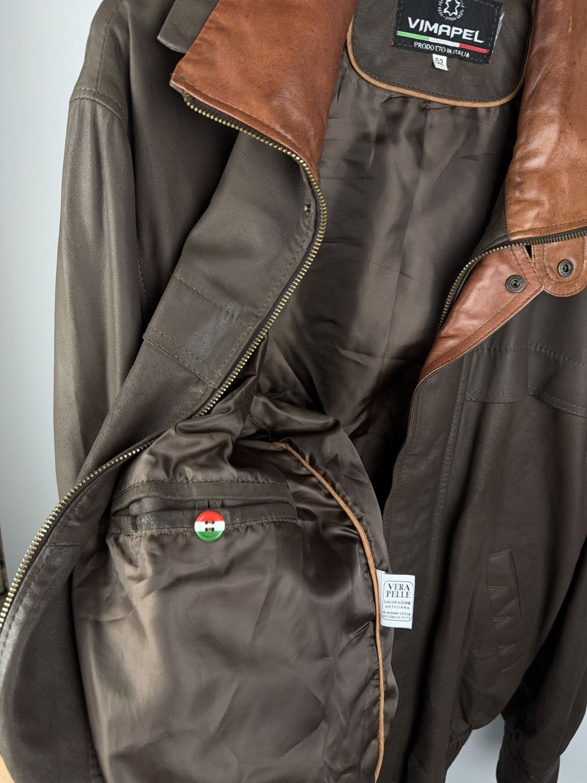 Other Vintage 90s VIMAPEL Leather Bomber Jacket Made in Italy 52 Size US L / EU 52-54 / 3 - 8 Thumbnail