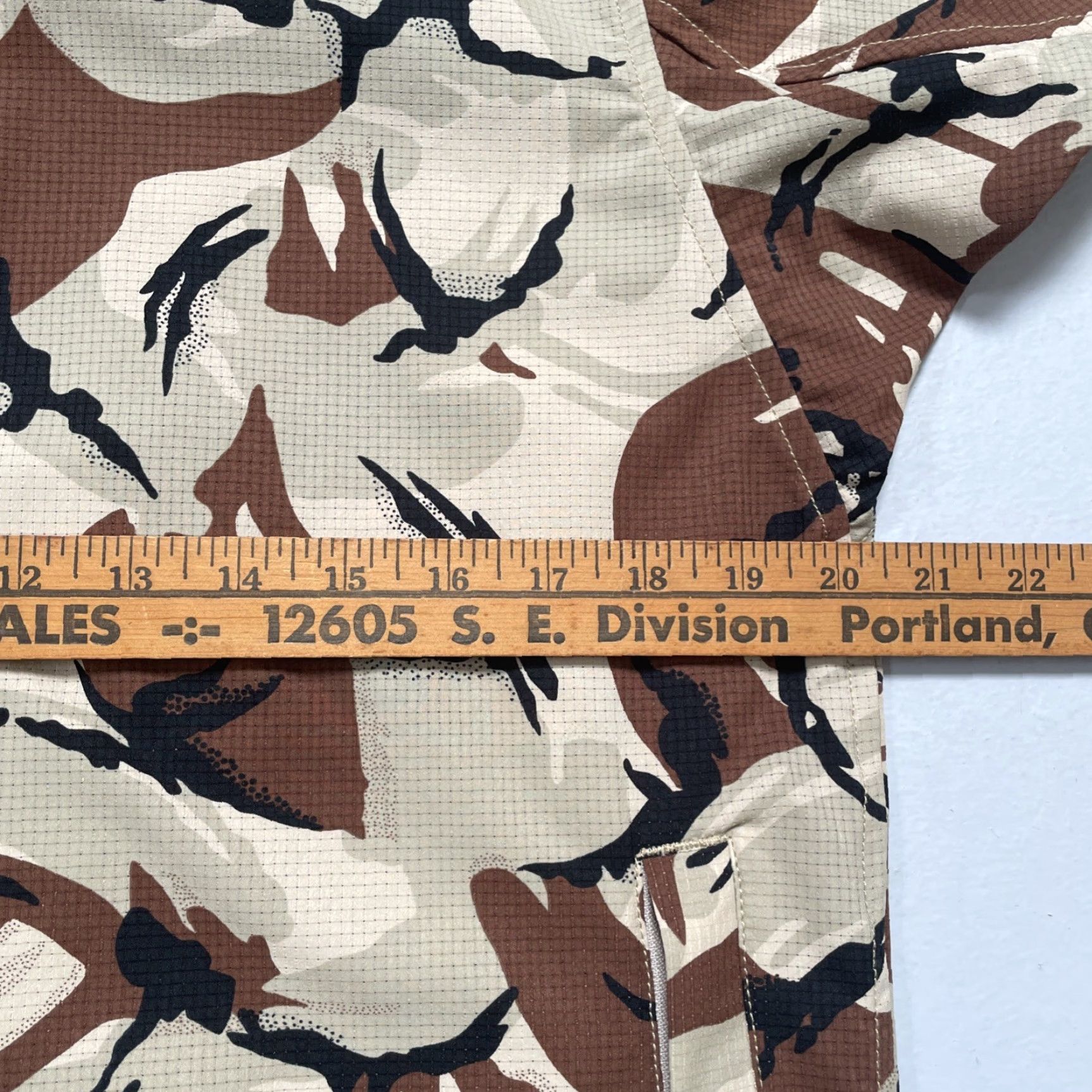 The North Face The North Face Purple Label Japan Camo Lightweight Coach Style Jacket M Mens Windbreaker Unisex Adults Purple Camouflage Lightweight Jacket Size US M / EU 48-50 / 2 - 3 Thumbnail
