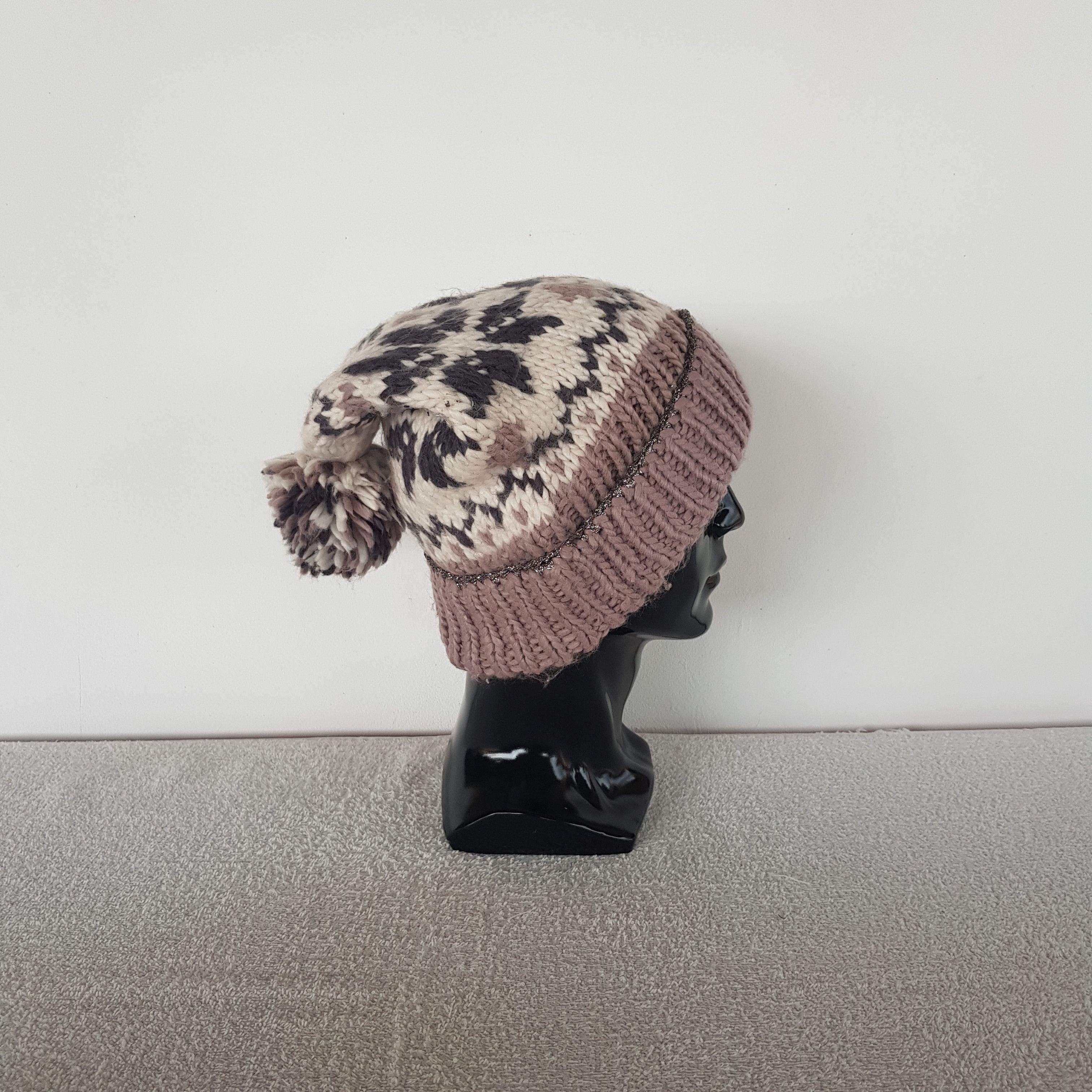 Japanese Brand Vintage Aztec Psychedelic Beanie Pom Pom Knit Snow Caps Hats Size ONE SIZE - 3 Thumbnail