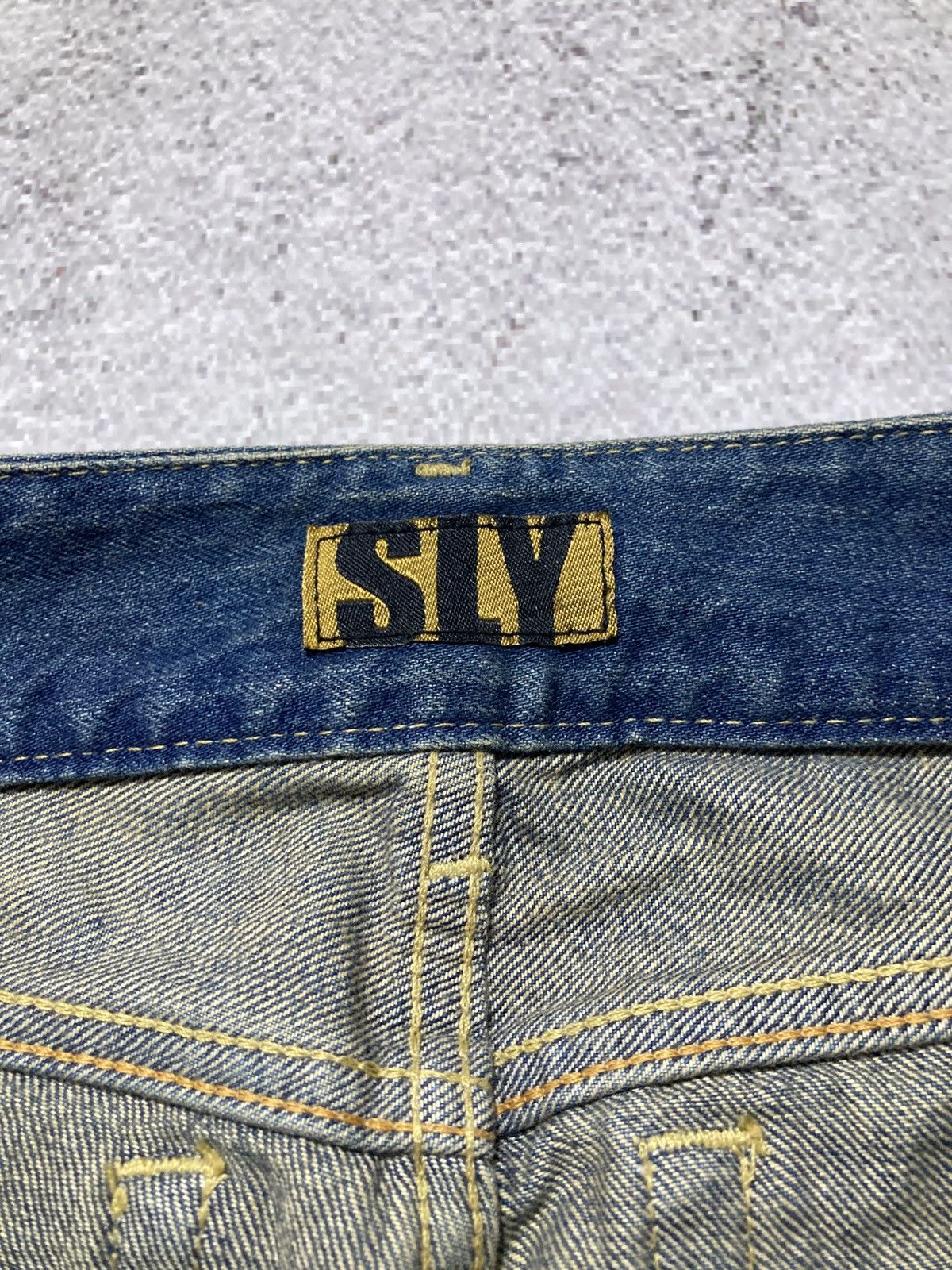Japanese Brand 🇯🇵 2000s SLY Japan Ripped Bootcut Denim Jeans Pants Blue Wash Size US 26 / EU 42 - 18 Thumbnail