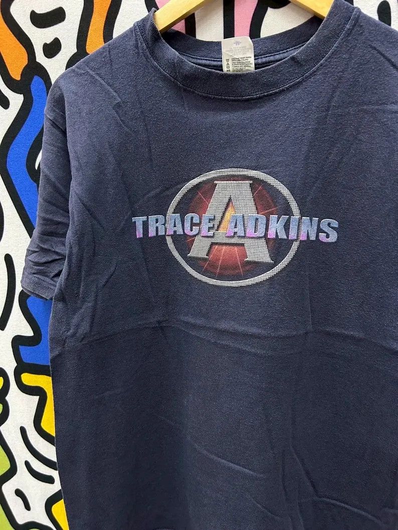 Vintage Vintage 2000s Trace Adkins Music tshirt size M Size US M / EU 48-50 / 2 - 1 Thumbnail