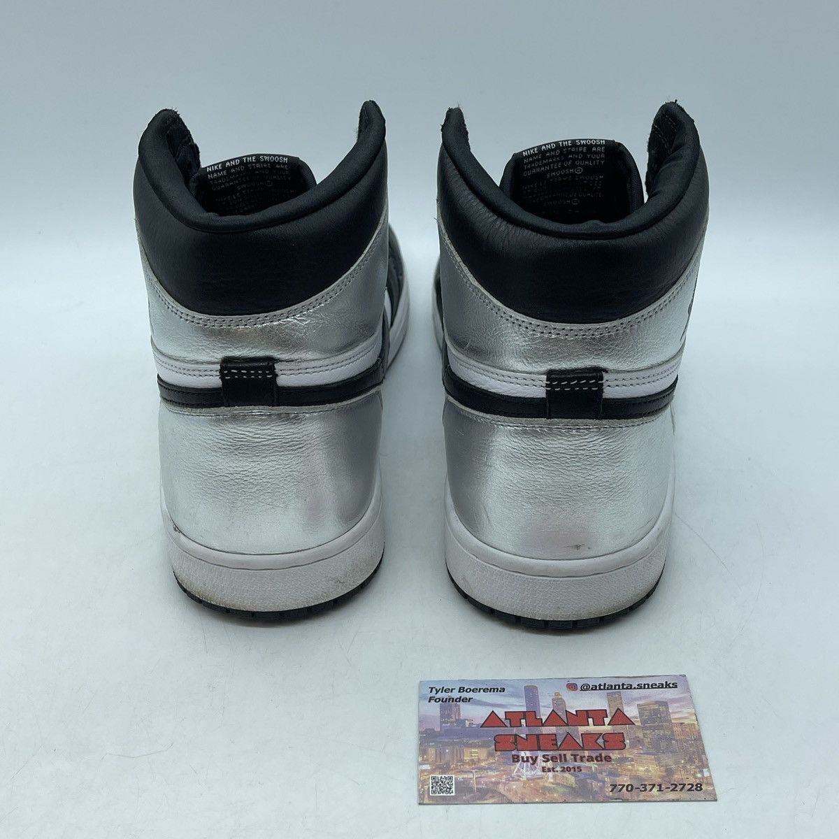Jordan Brand Wmns air Jordan 1 high silver toe Size US 11.5 / IT 41.5 - 3 Thumbnail