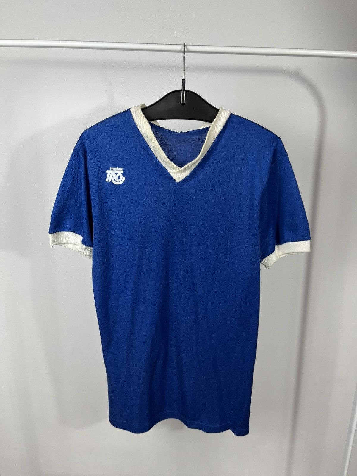 Other Vintage Adler Lacke Blue Ringer T Shirt V Neck Retro Tee 70s Size US L / EU 52-54 / 3 - 2 Thumbnail