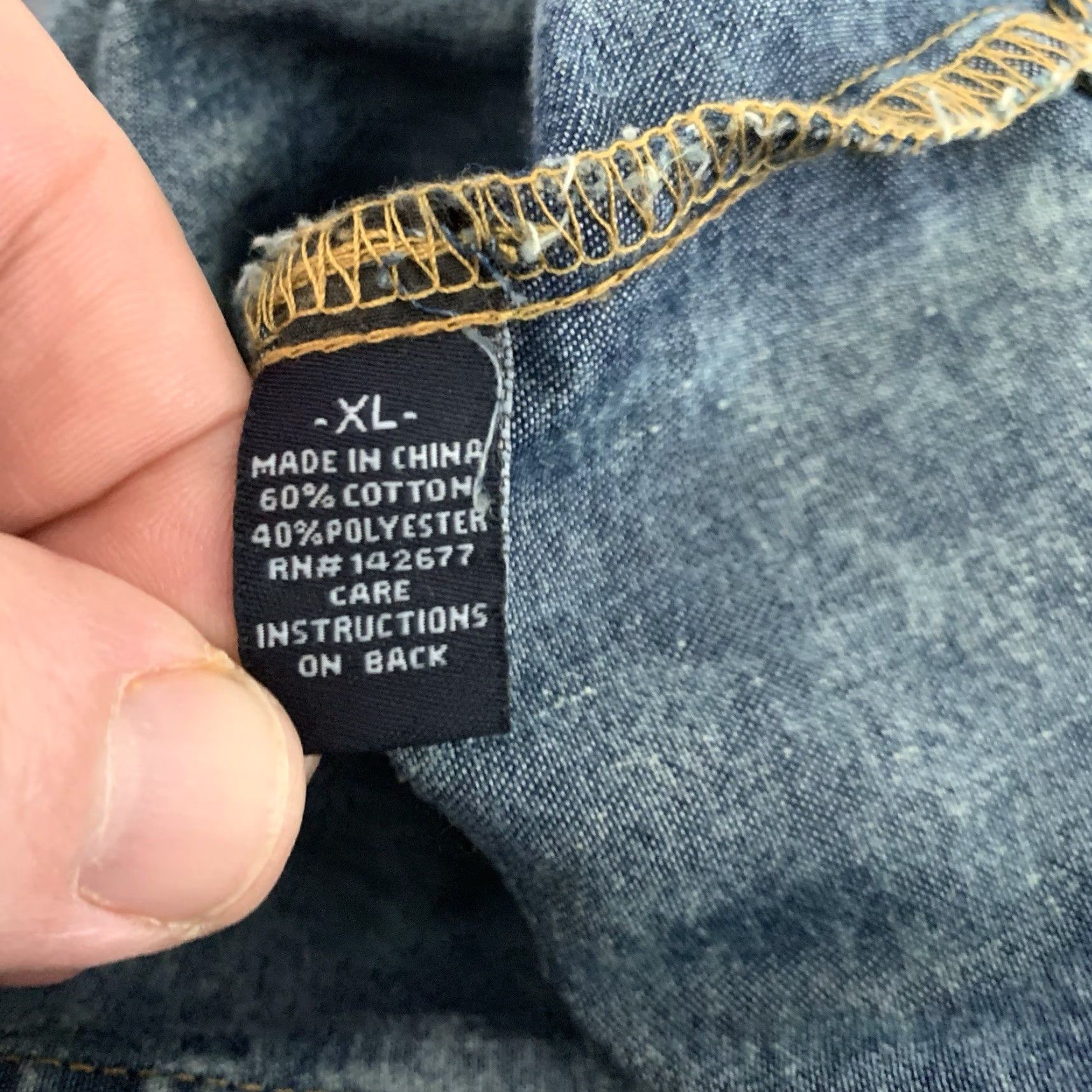Rocawear Rocawear Shirt Mens XL Blue Acid Wash Denim Button Up Grunge 90s Vintage Y2K Cotton Polyester Size US XL / EU 56 / 4 - 4 Thumbnail