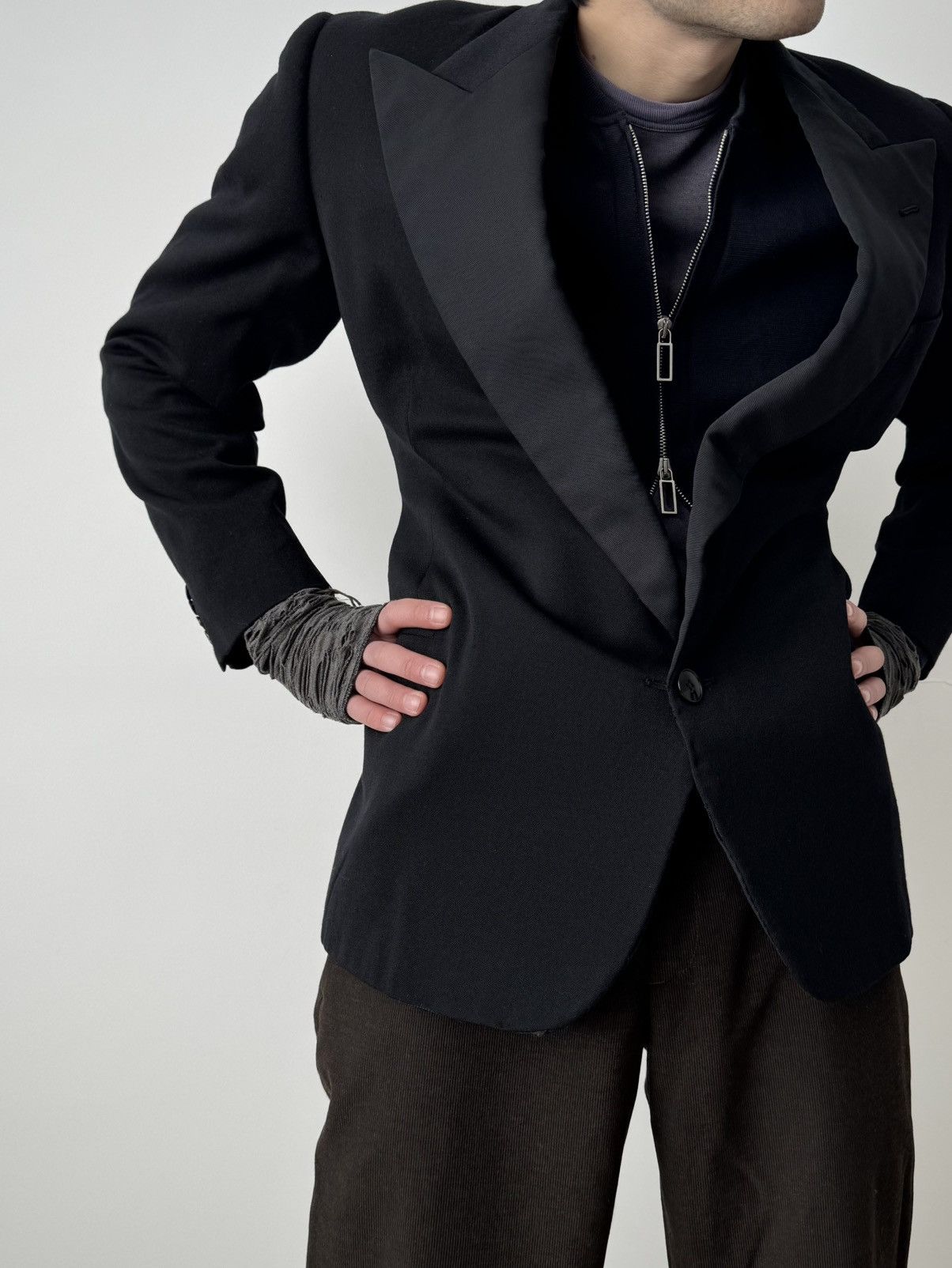 Vintage Vintage 1954 Dated England Tuxedo Black Blazer Jacket Size US M / EU 48-50 / 2 - 1 Thumbnail