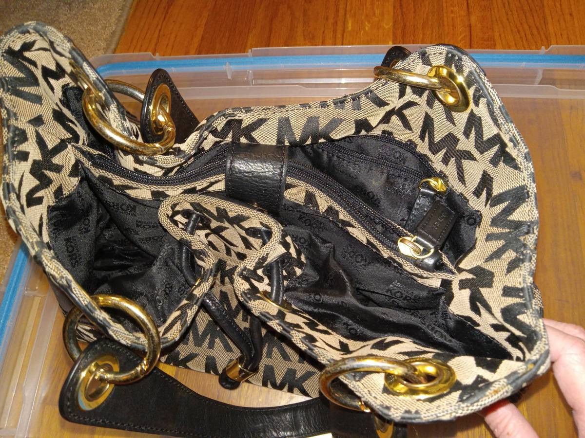 Michael Kors Micheal Kors Purse Size ONE SIZE - 7 Thumbnail