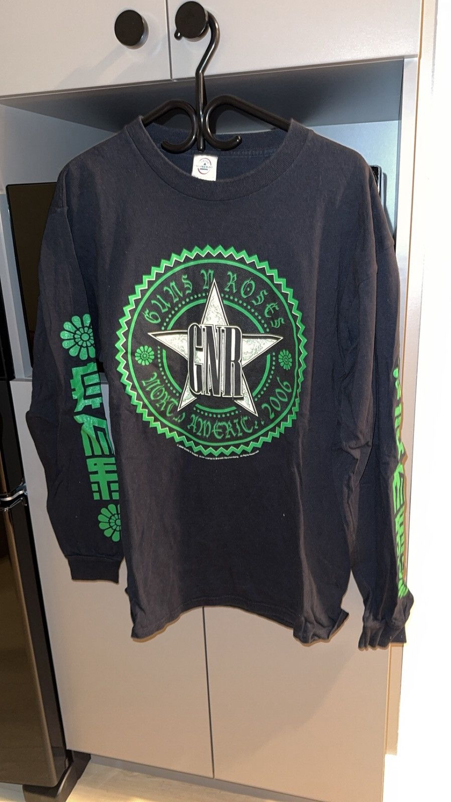 Vintage Vintage Guns N Roses Longsleeve Size US L / EU 52-54 / 3 - 1 Thumbnail