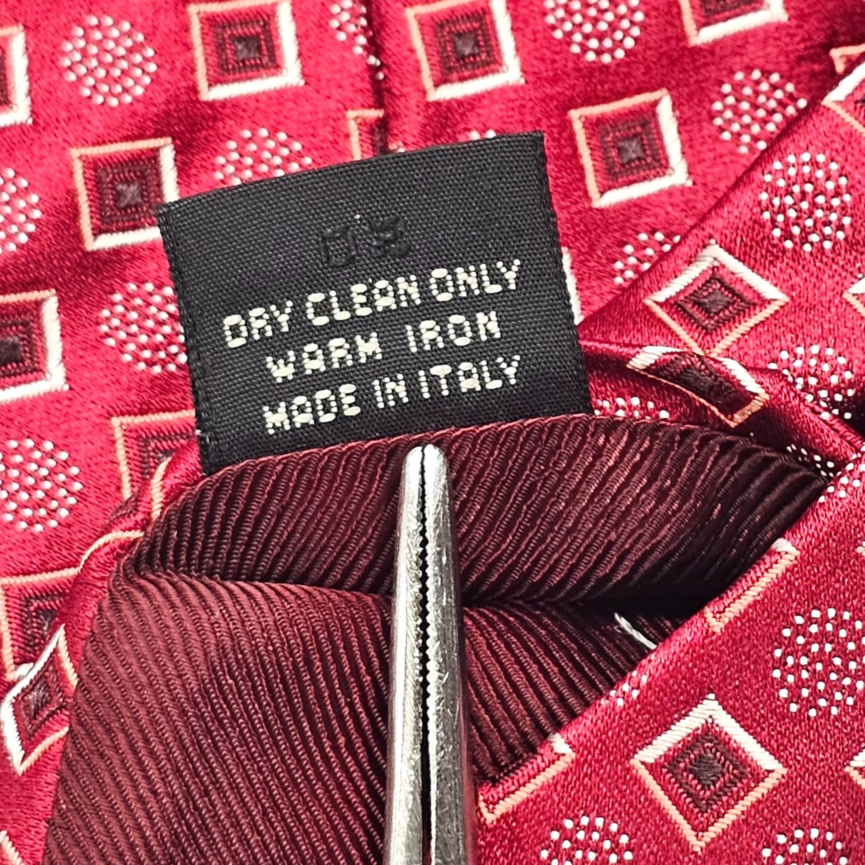 Ermenegildo Zegna ERmenegildo Zegna Necktie Men's 100% Silk Red Geometric Luxury ITALY Classic Length 59 3/4" Width 3 1/2" MENS Tie Bold Sharp Size ONE SIZE - 6 Thumbnail