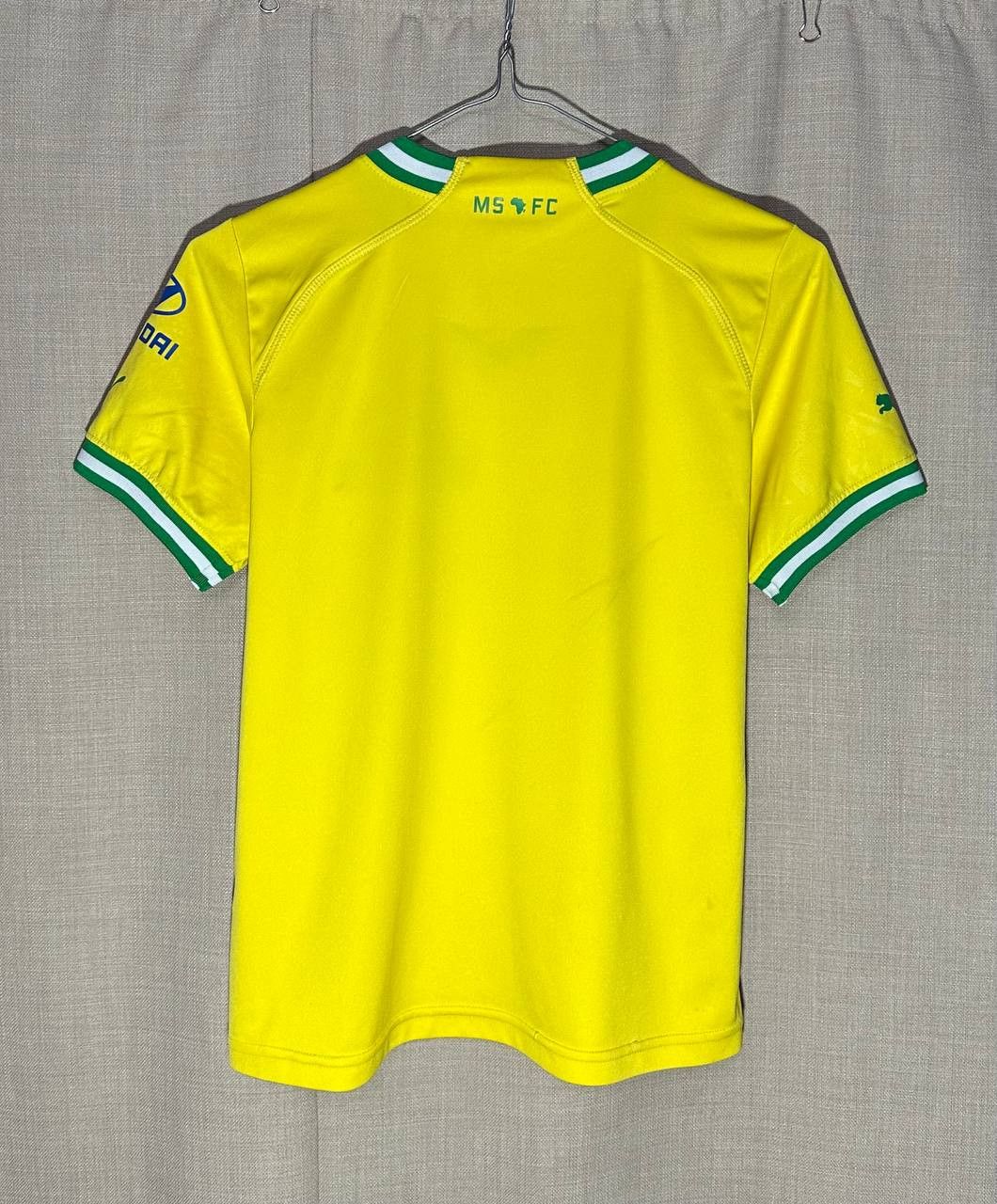 Puma Mamelodi Sundowns home 2022/23 Puma Football Shirt Jersey Size US XS / EU 42 / 0 - 4 Thumbnail