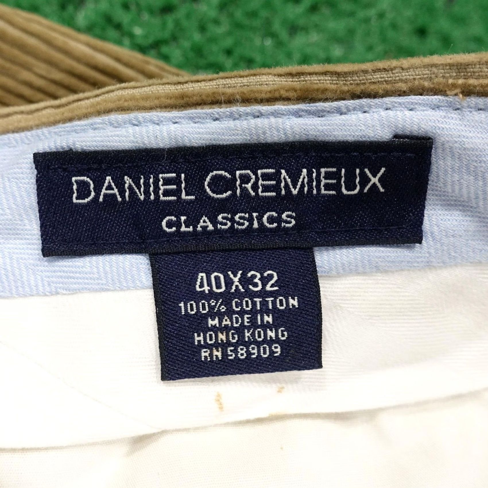 Cremieux Daniel Cremieux Classics Pants Mens 40x32 Beige Corduroy Pleated Cuffed Classic Tapered Dress Pants Size US 40 / EU 56 - 6 Thumbnail