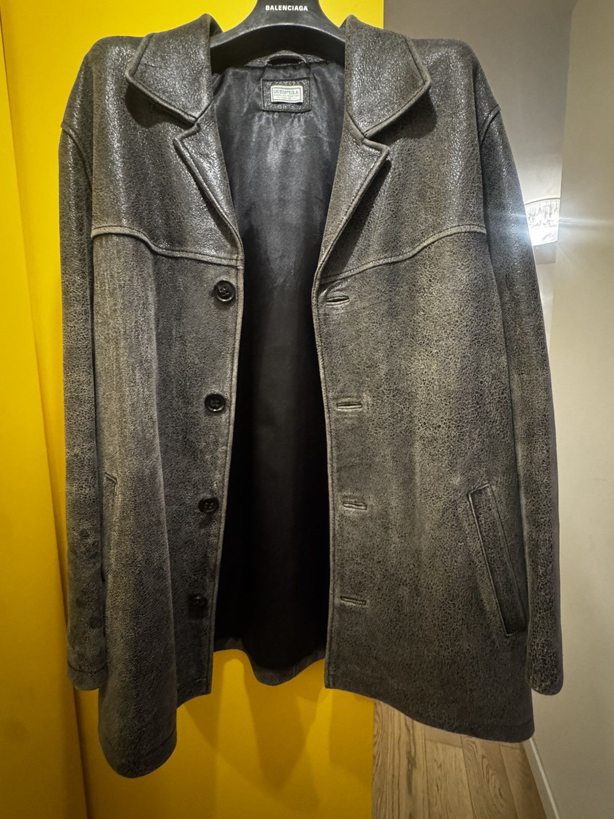 Other Guess USA Size US M / EU 48-50 / 2 - 1 Thumbnail
