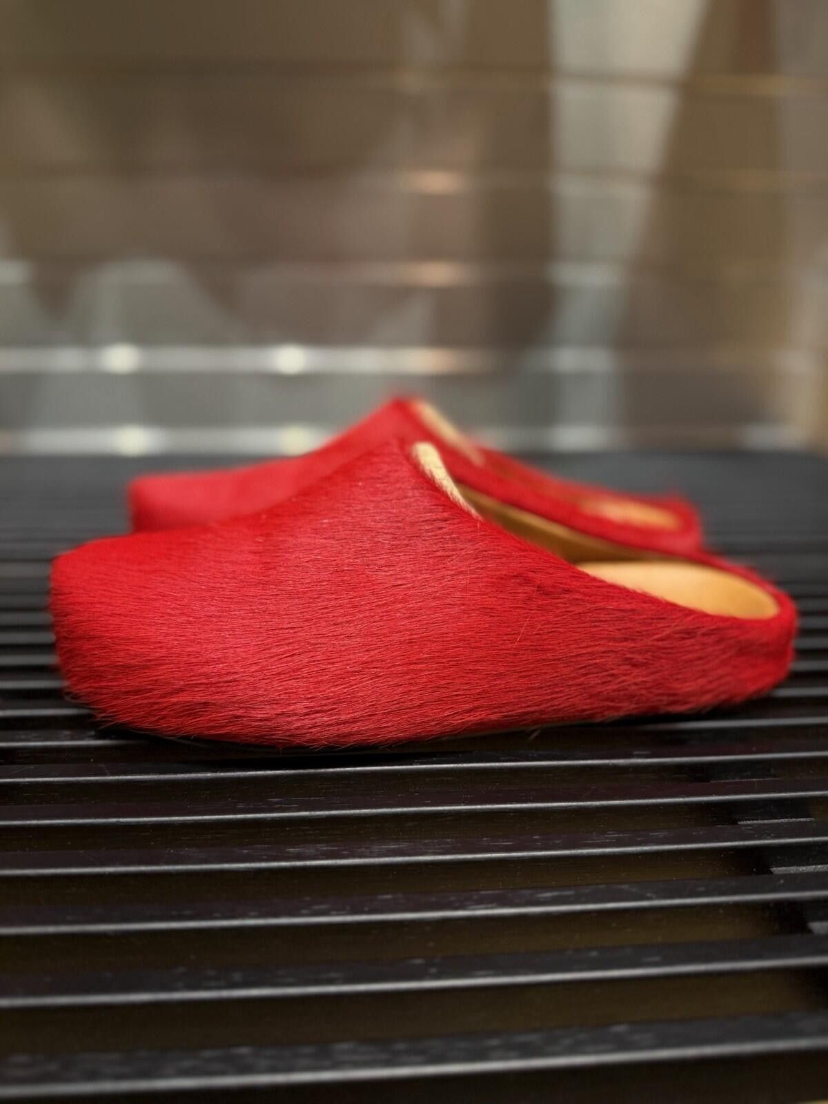 Marni MARNI Red Fur Platform Slides Men’s 9US/42EU 100% Authentic Size US 9 / EU 42 - 1 Thumbnail