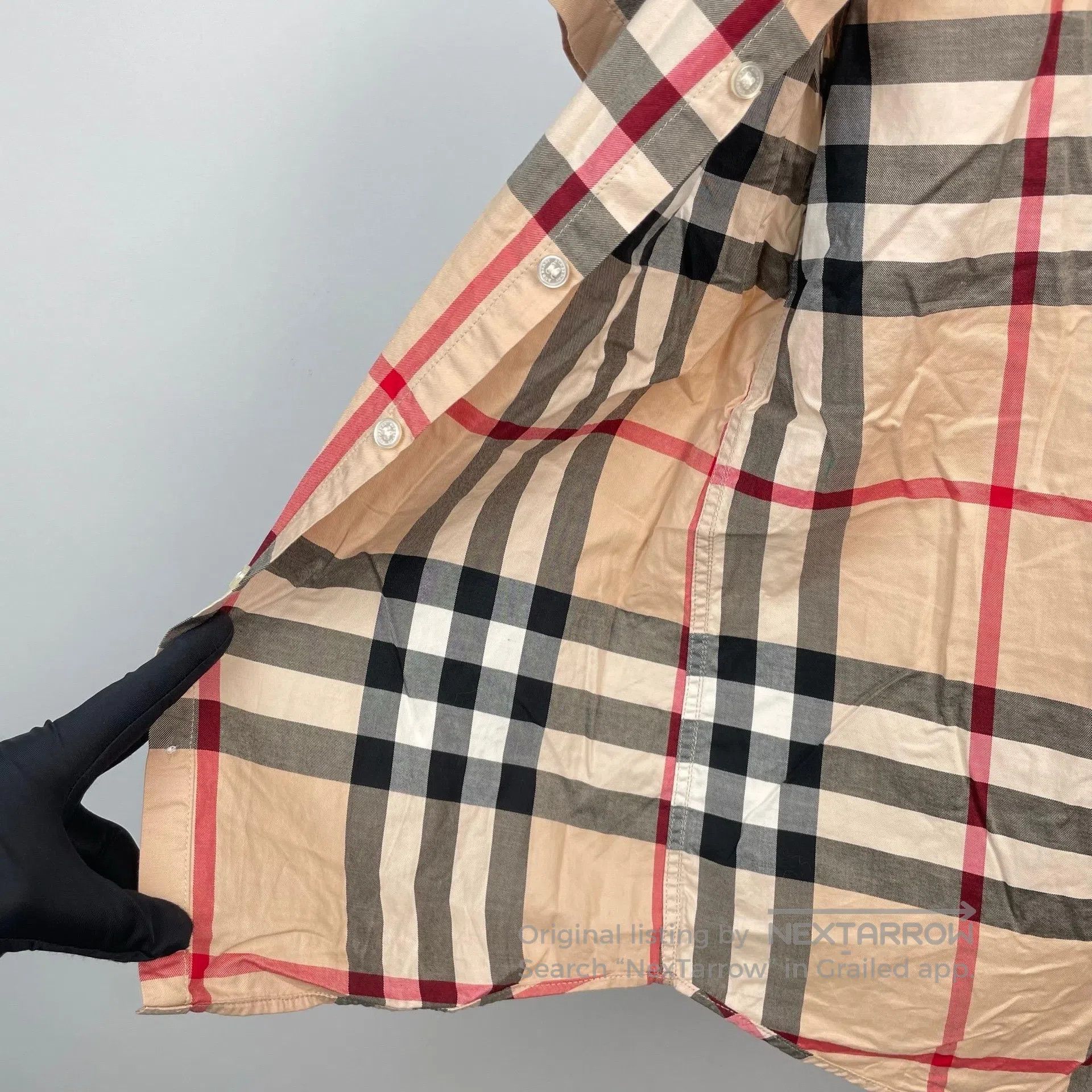 Burberry Burberry size 10y Classic plaid shirt| Size US S / EU 44-46 / 1 - 5 Thumbnail