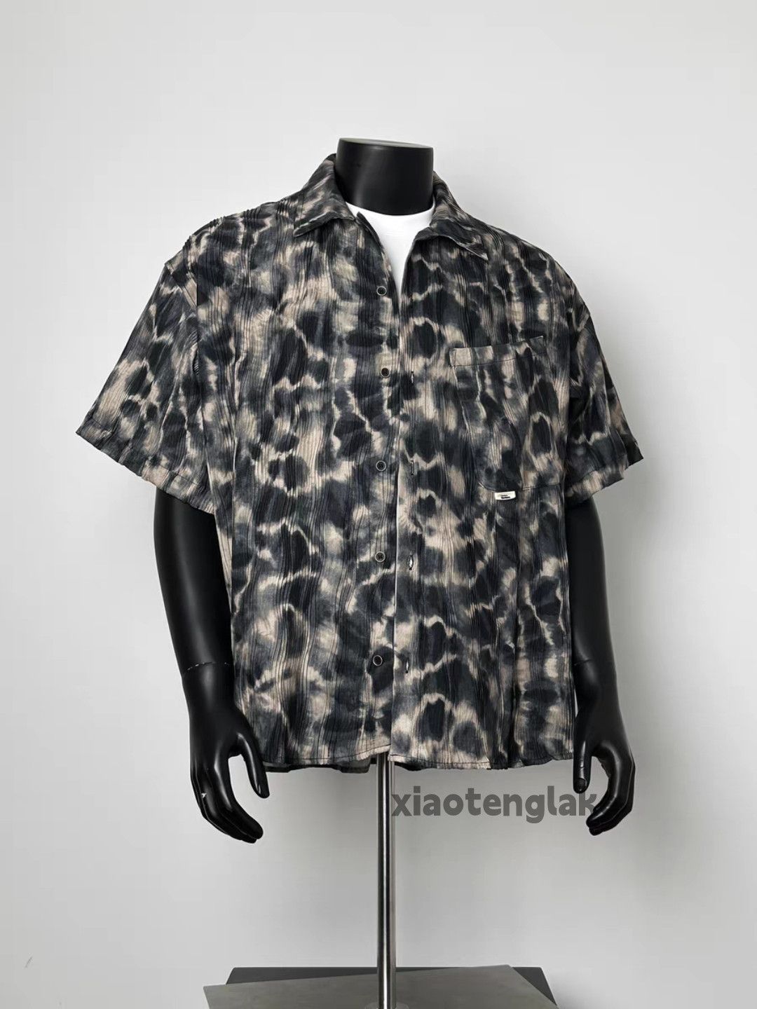 Vintage Unisex utility loose pattern yuppie festival party shirt Size US XL / EU 56 / 4 - 2 Thumbnail