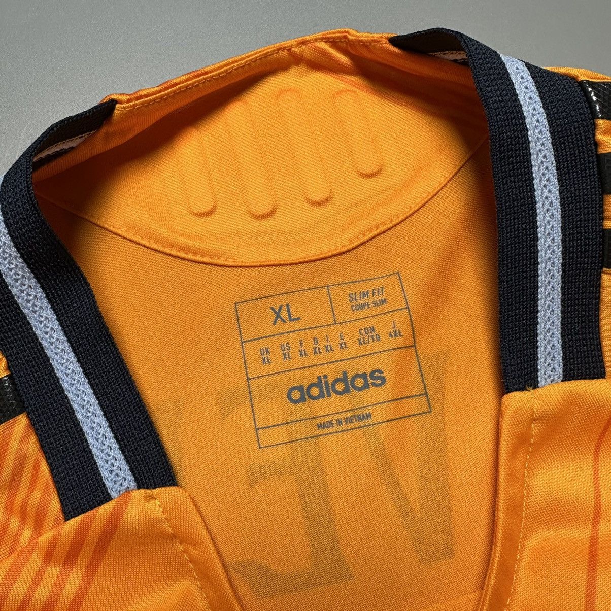 Adidas REAL MADRID ADIDAS 2024/2025 SOCCER AWAY JERSEY #8 VALVERDE Size US XL / EU 56 / 4 - 8 Thumbnail