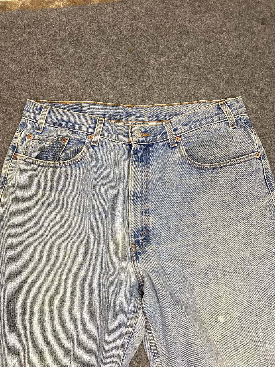 Levi's vintage levis 550 lightwash denim nice design Size US 37 - 10 Thumbnail