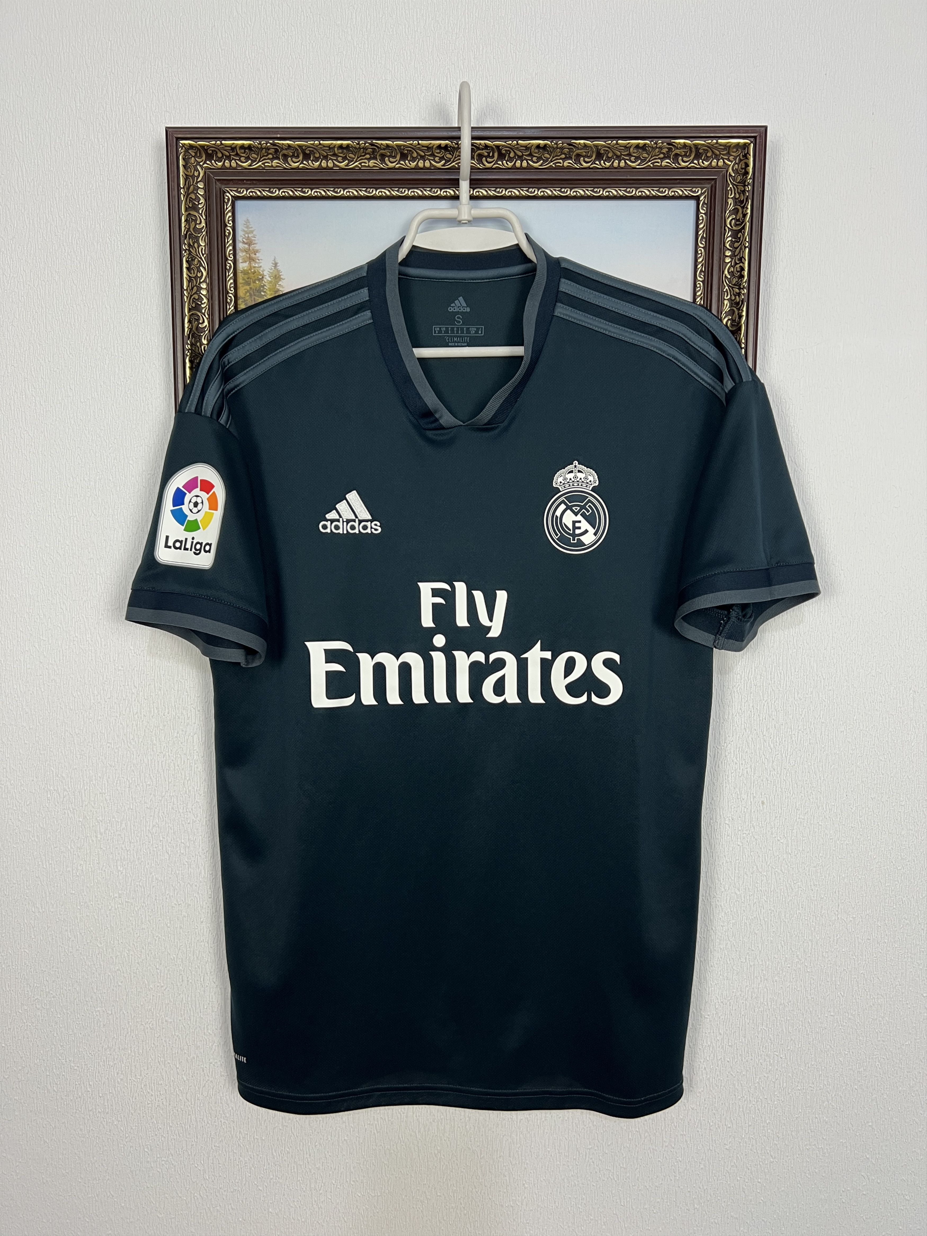 Real Madrid Away football shirt 2018 Soccer Adidas Jersey