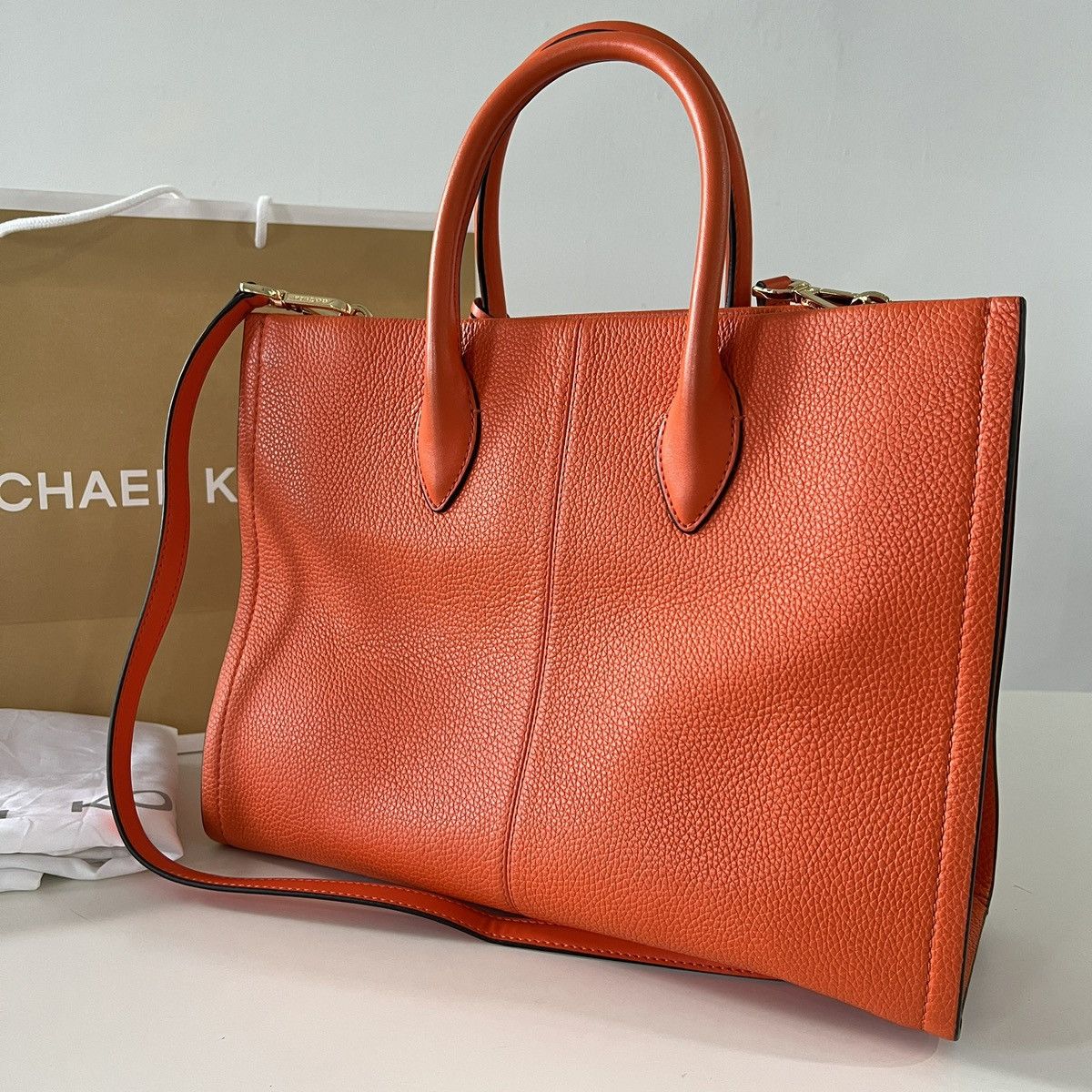 Michael Kors Authentic Micheal kors mirella leather tote bag Size ONE SIZE - 4 Thumbnail