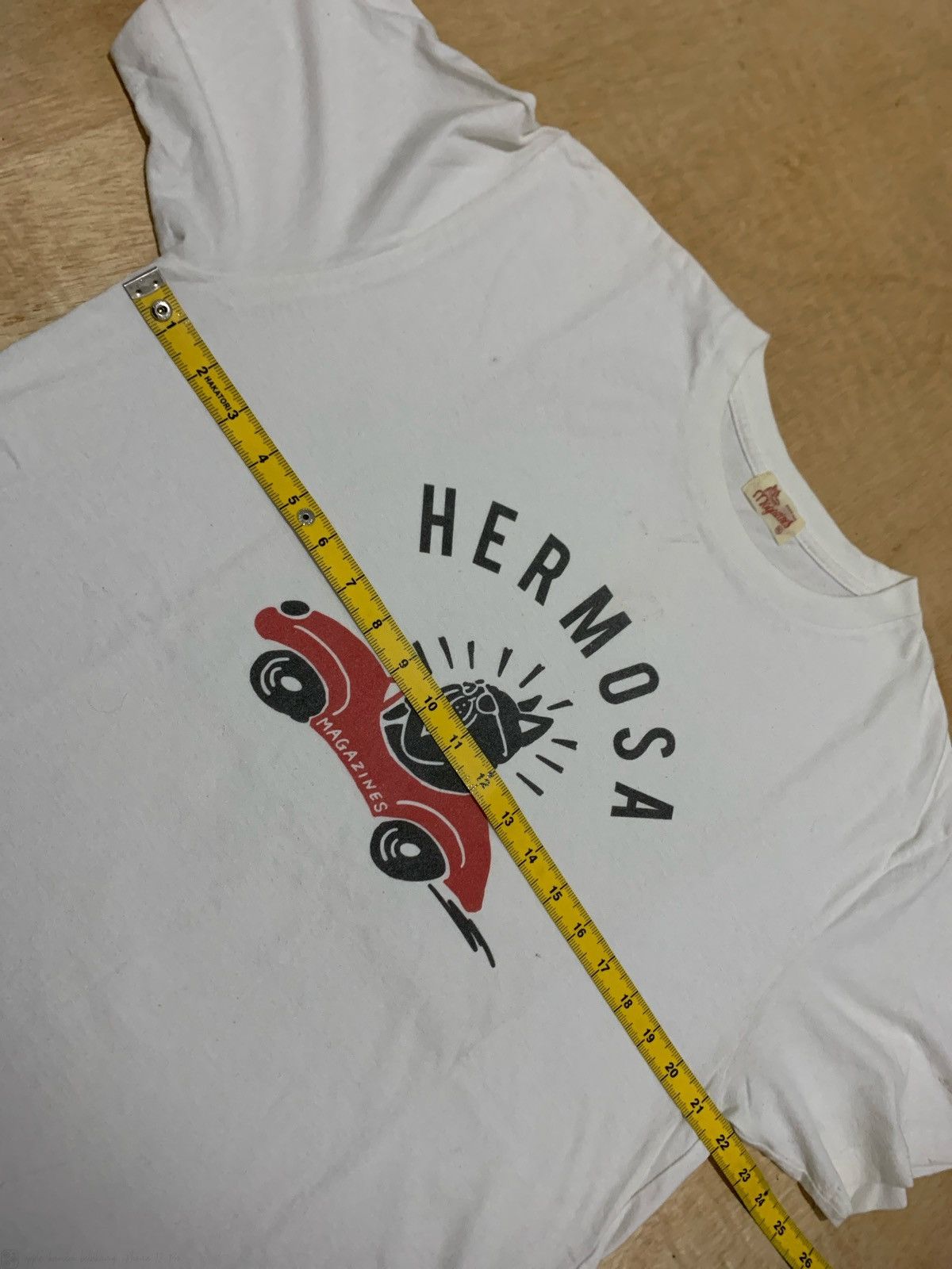 Japanese Brand Magazines Hermosa Japan Tshirt Size US XL / EU 56 / 4 - 7 Thumbnail