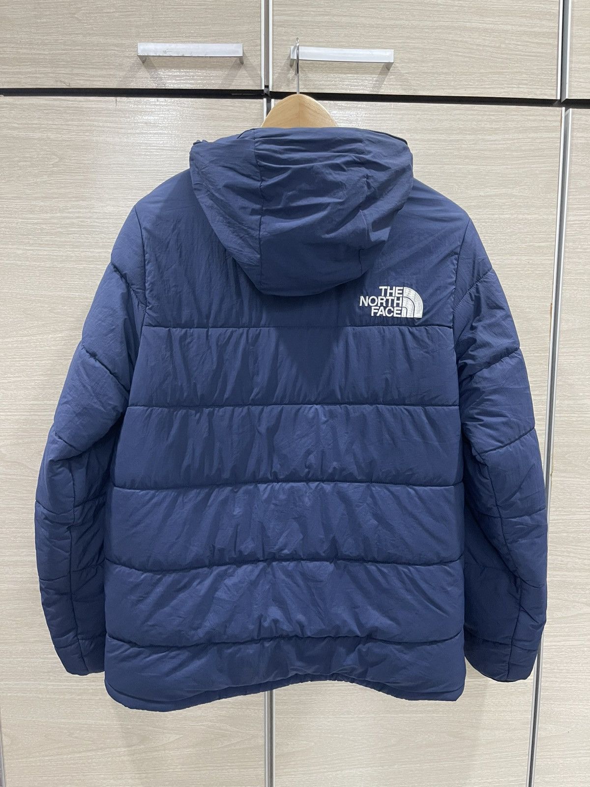The North Face The North Face Navy Down Jacket Puffer Size US L / EU 52-54 / 3 - 2 Thumbnail