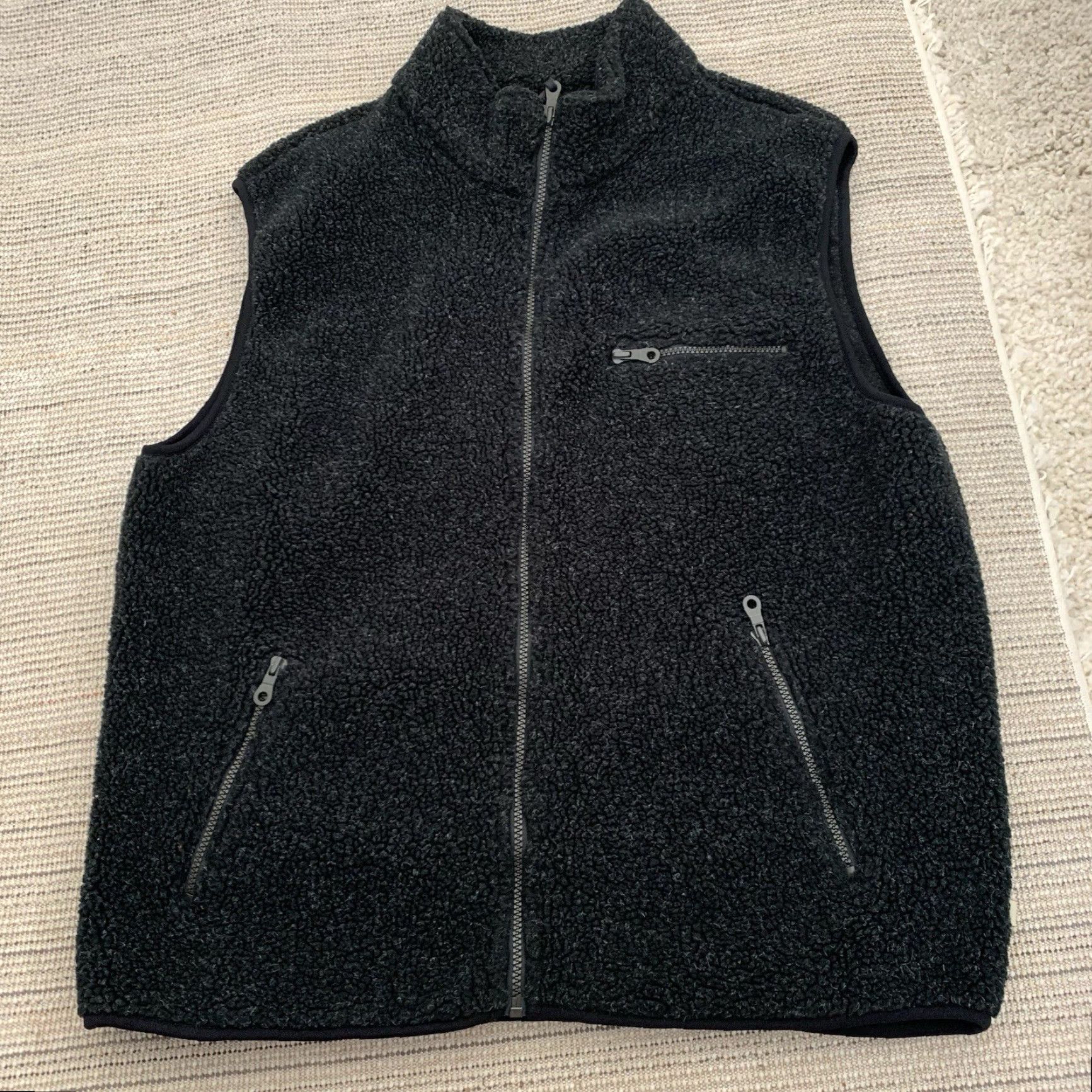 Vintage Fieldmaster Mens Vest 3XL Black Gray Faux Sherpa Full Zip Pockets Size US XXL / EU 58 / 5 - 5 Thumbnail