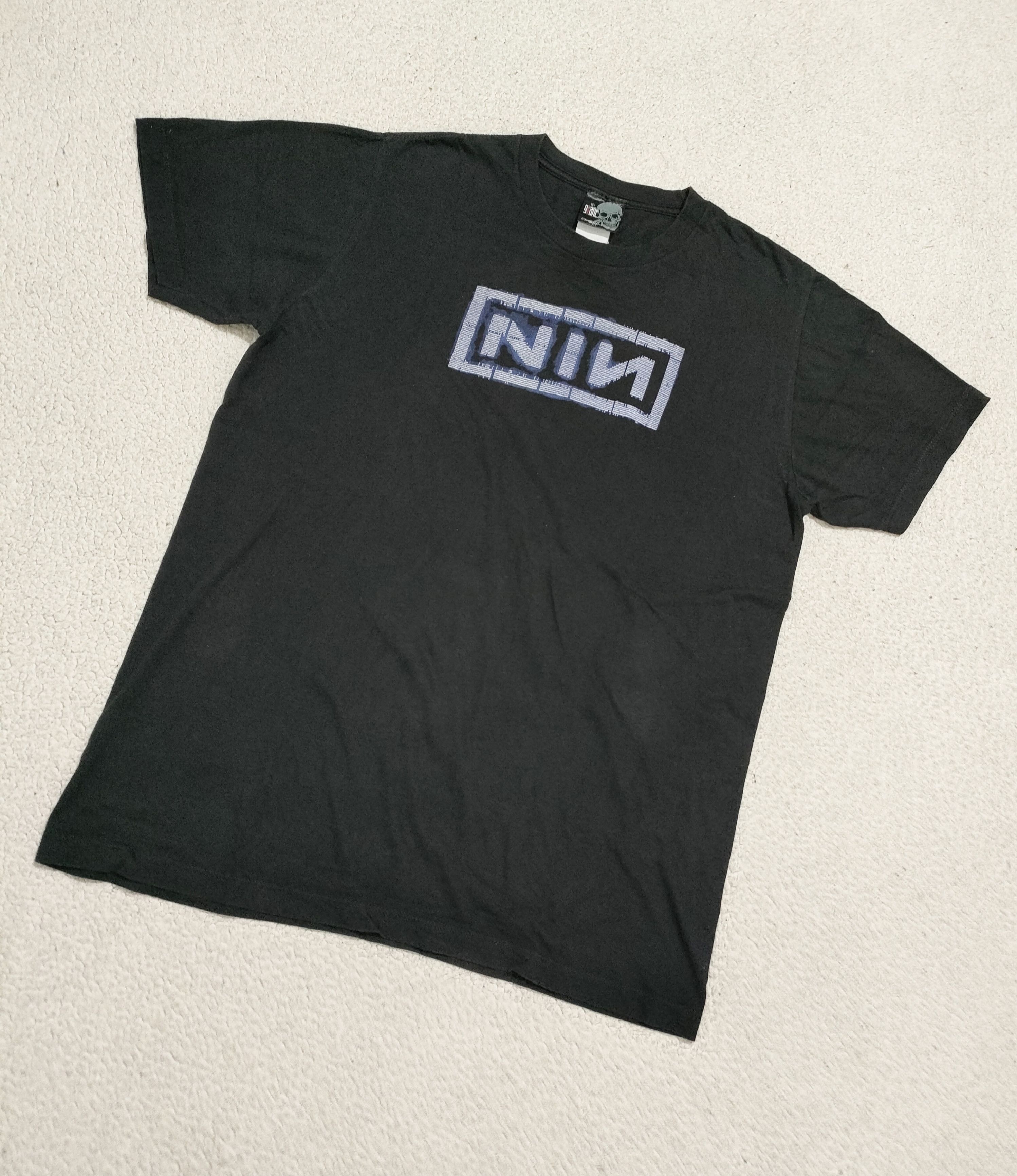 Band Tees Rare NIN - Nine Inch Nails blue neon logo Vintage Tee Size US L / EU 52-54 / 3 - 6 Thumbnail