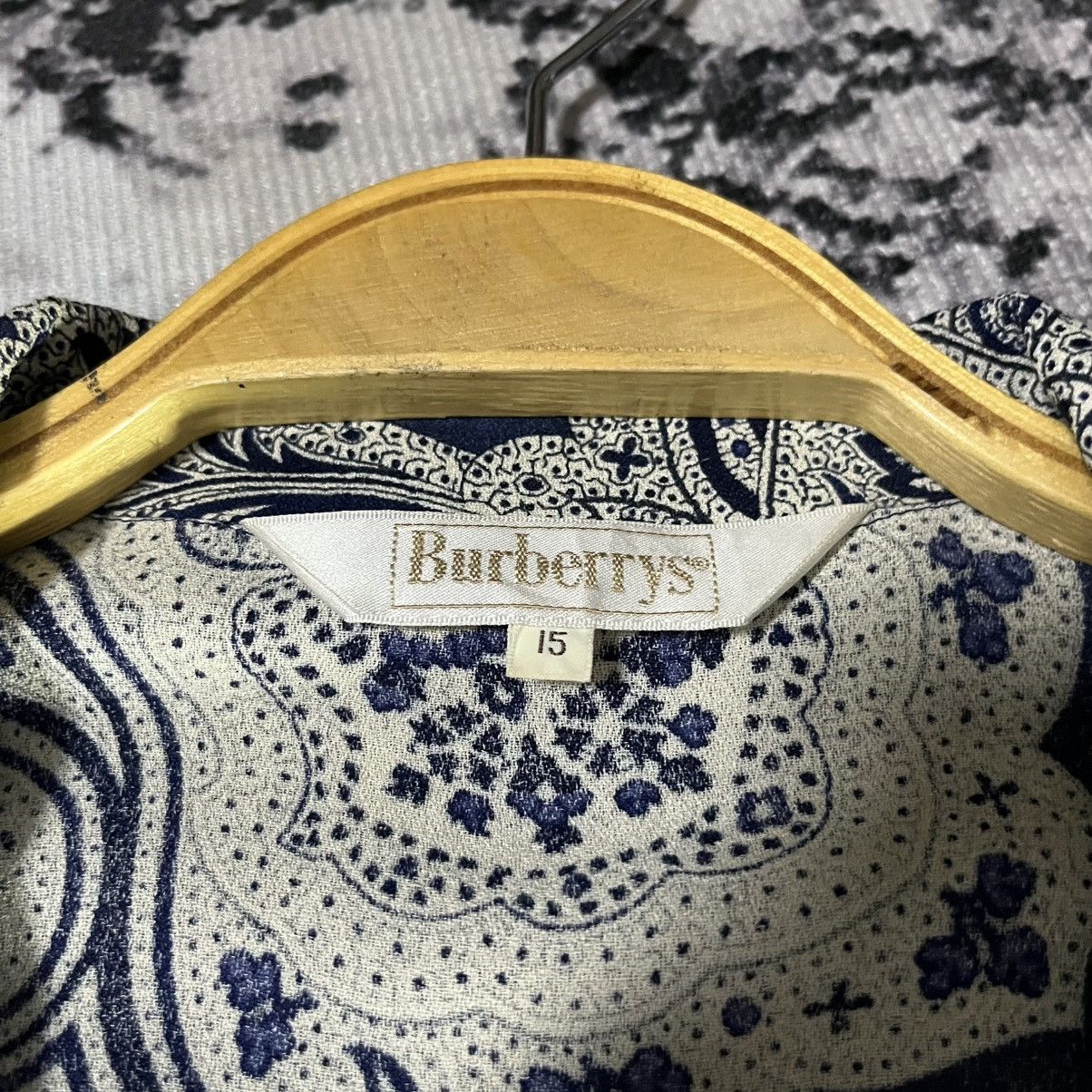 Burberry a19 Vintage Burberrys Paisleys Shirt button Size US M / EU 48-50 / 2 - 10 Thumbnail