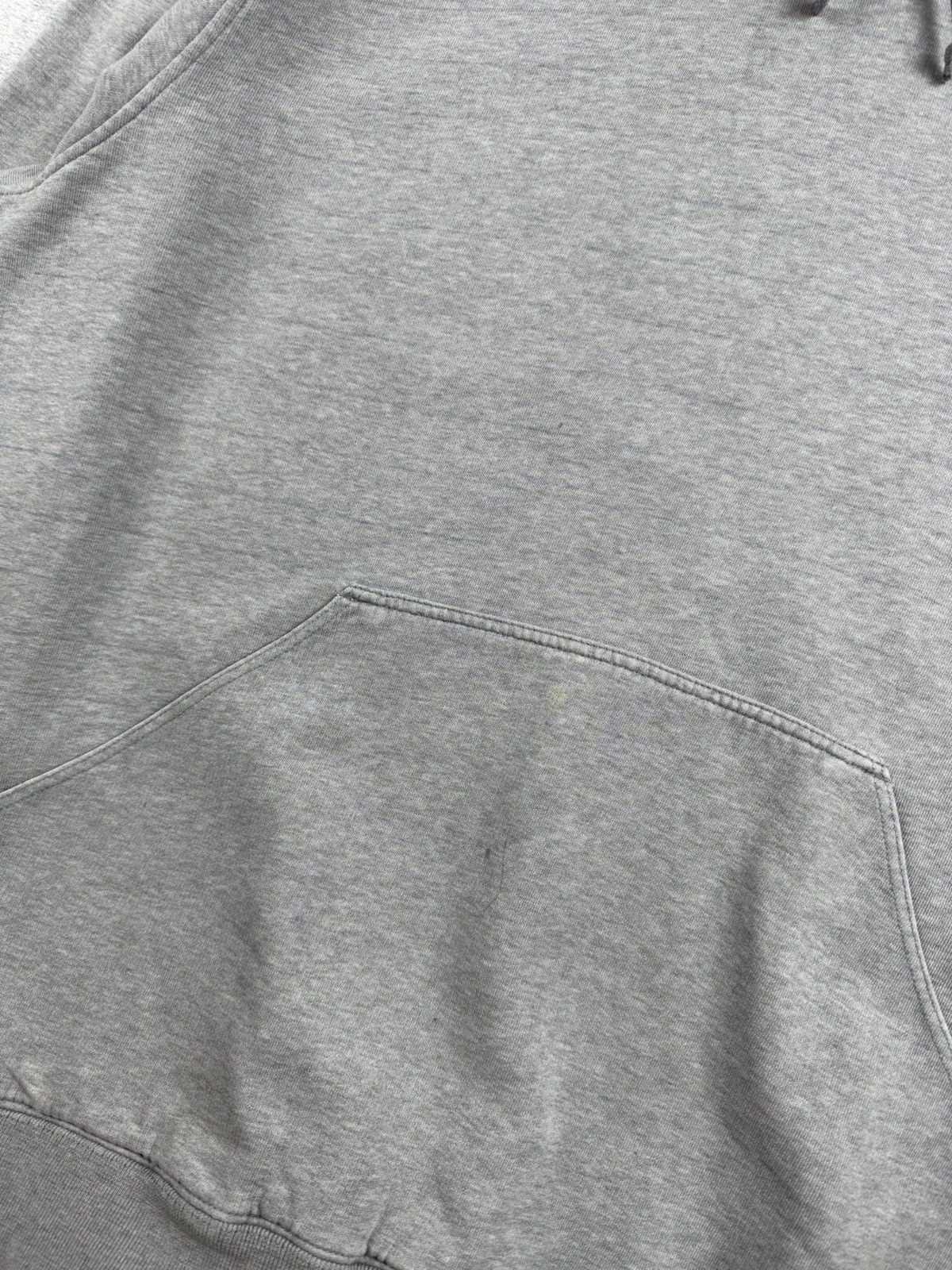 Nike Vintage Nike Swoosh Y2K 90S 00S Sweatshirt M Hoodie Pullover Size US XL / EU 56 / 4 - 11 Thumbnail