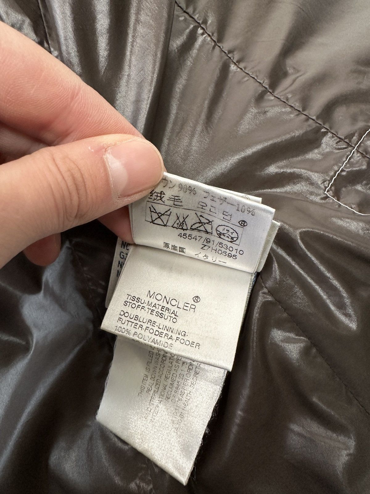 Moncler Vintage MONCLER Pleated Wrinkle Down Jackets Women’s Size 4 Size M / US 6-8 / IT 42-44 - 19 Thumbnail