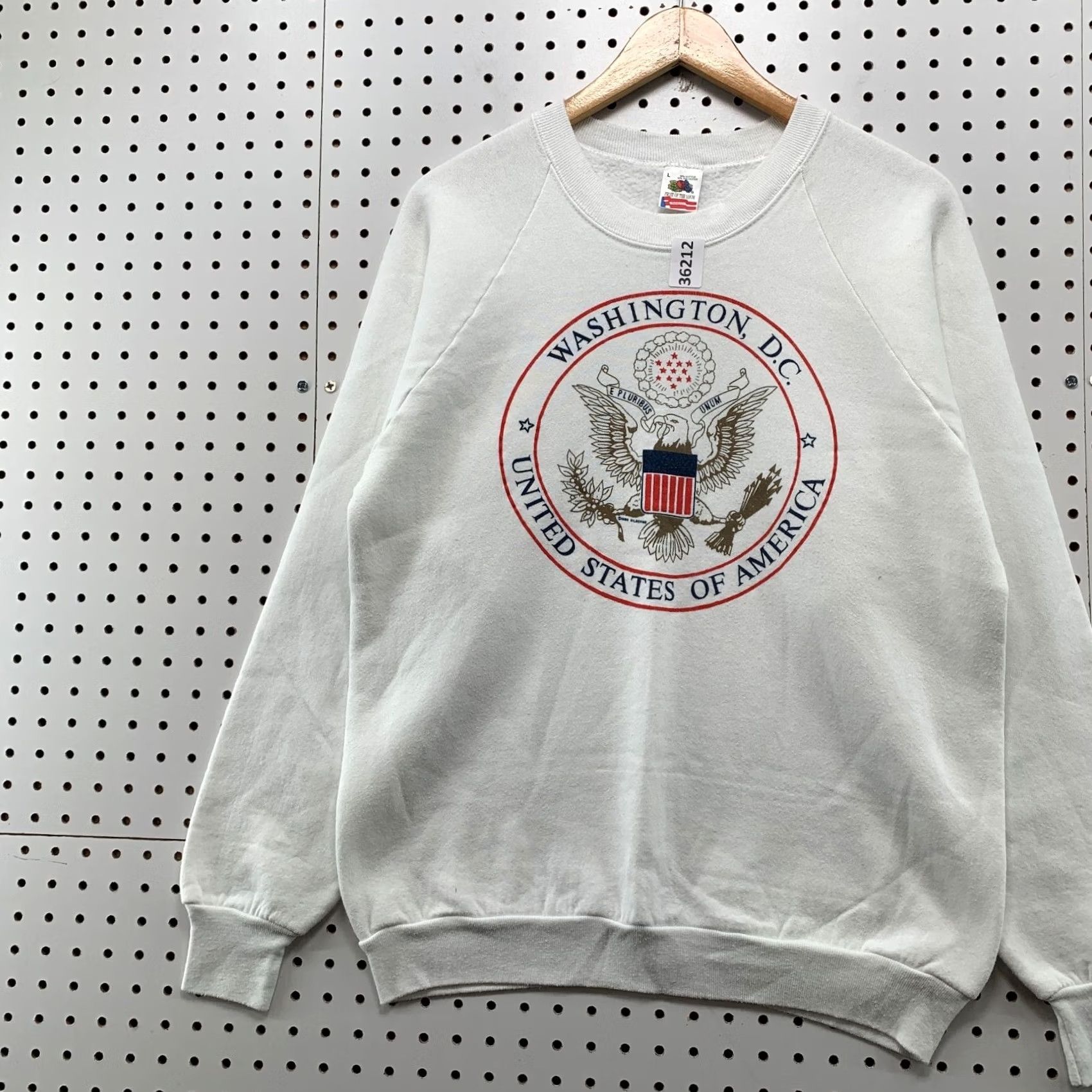 Fruit Of The Loom VINTAGE Washington DC Sweatshirt Mens Large White Raglan Made USA Crewneck 90s USA Fruit of the Loom Sweatshirt Size US L / EU 52-54 / 3 - 3 Thumbnail