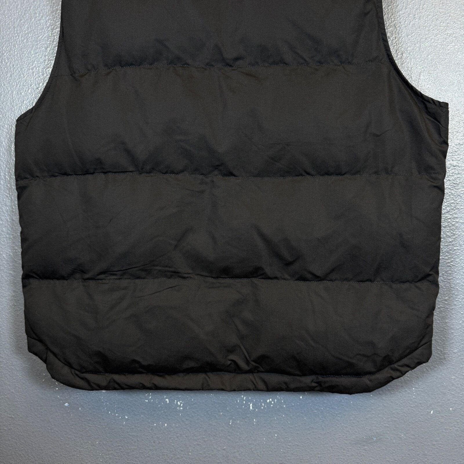 St. Johns Bay St John’s Bay XL men’s black down vest NWT Size US XL / EU 56 / 4 - 6 Thumbnail