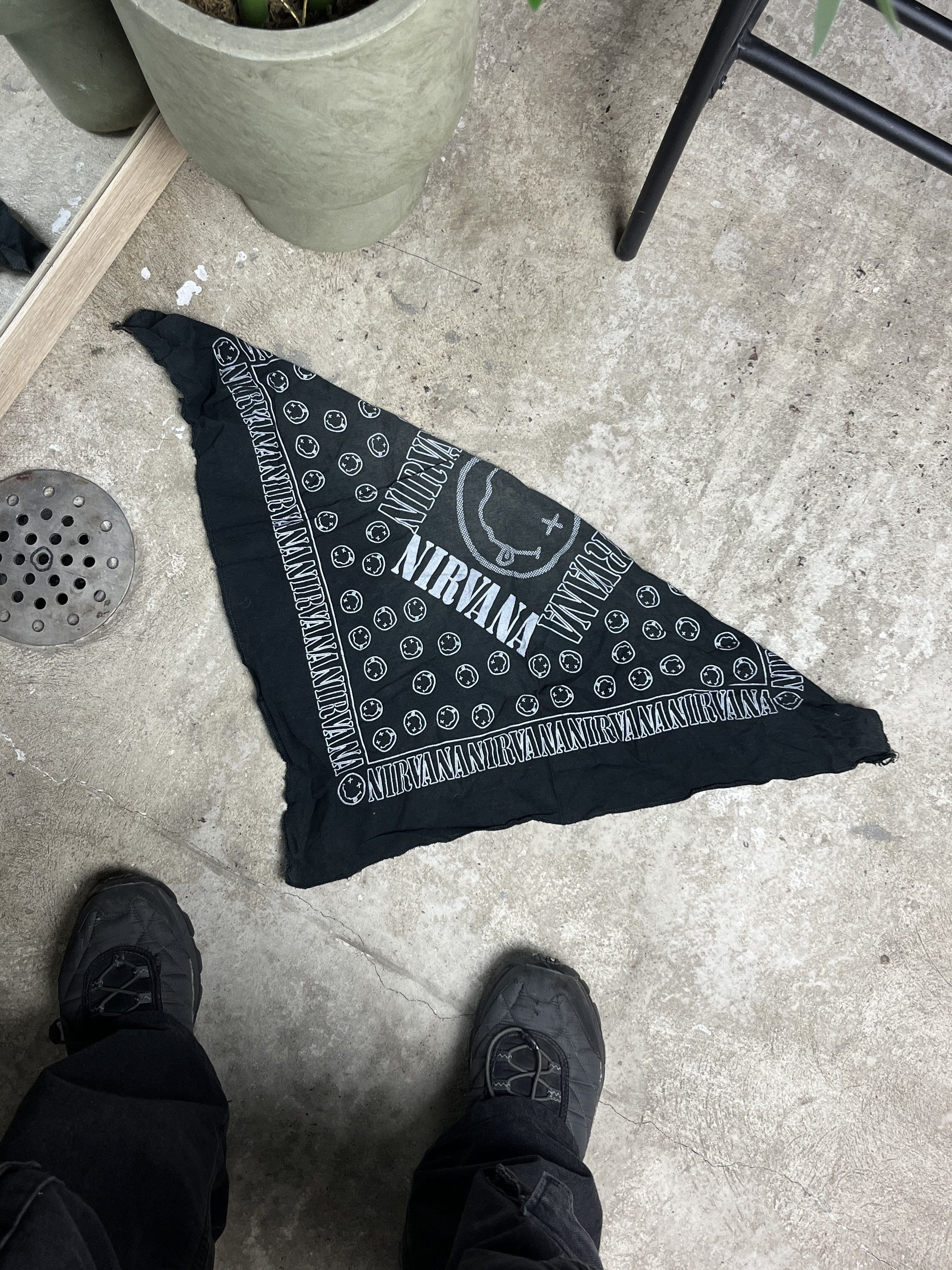 Other 1990s NIRVANA SMILEY FACE BANDANA - № 4524 Size ONE SIZE - 4 Thumbnail