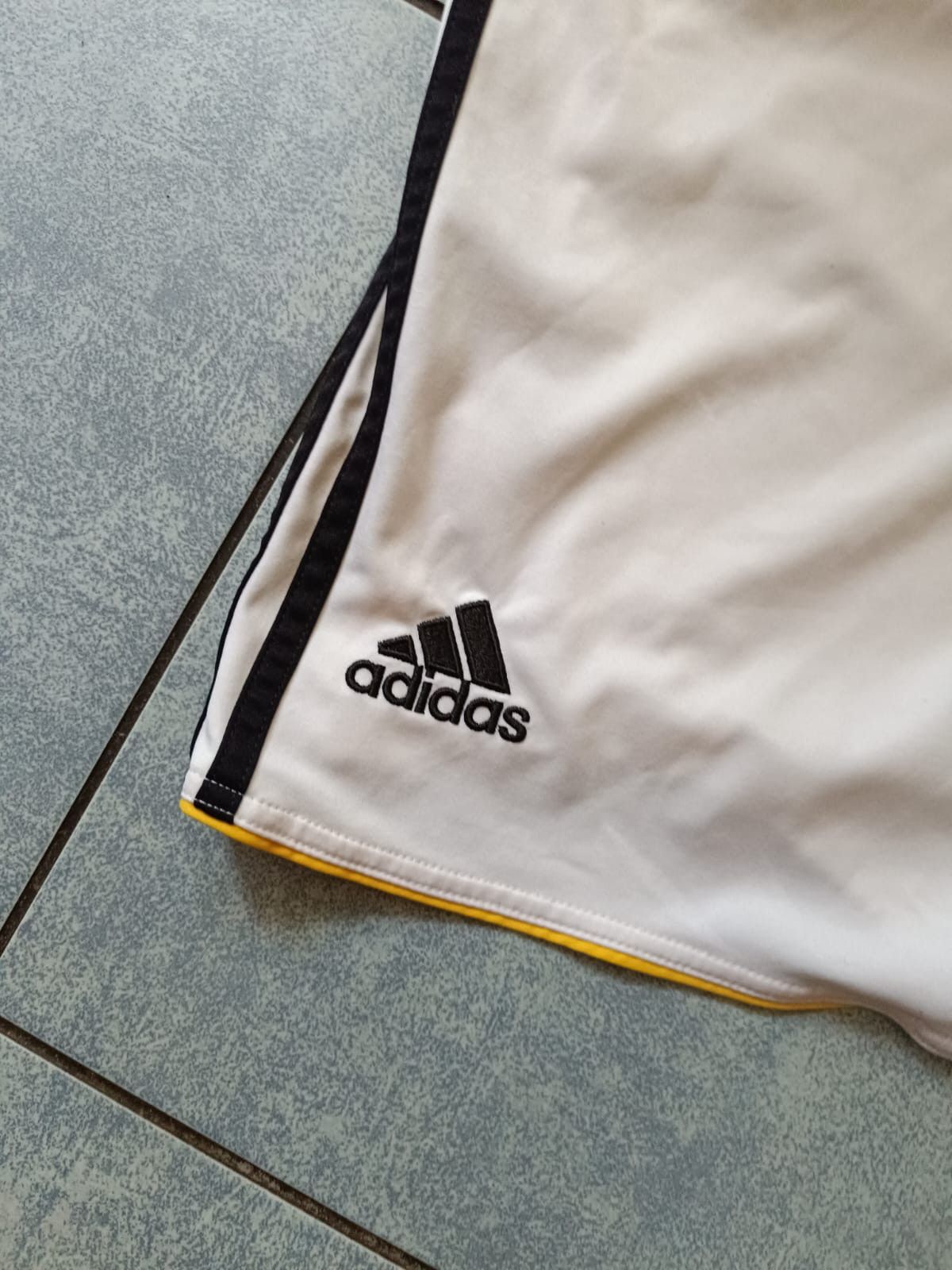 Adidas Vintage adidas AIK Football Club Shorts Size US 32 / EU 48 - 4 Thumbnail