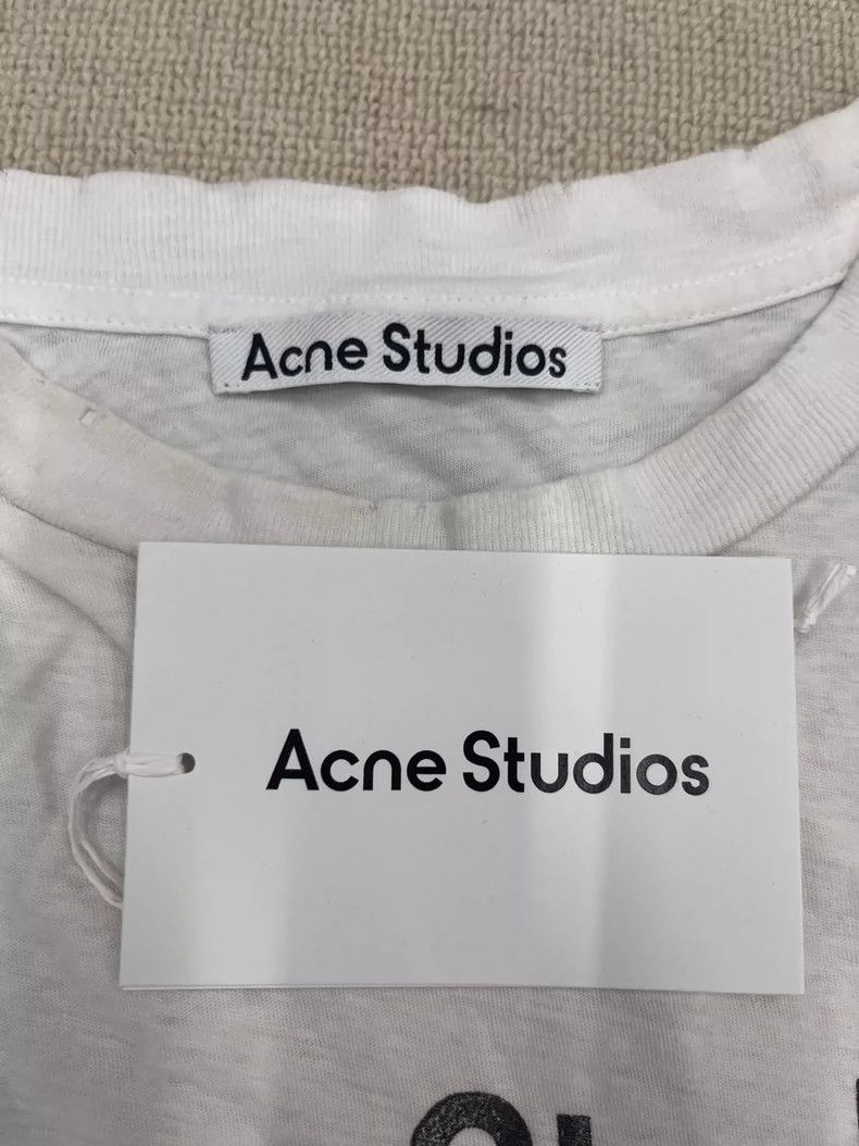 Acne Studios Acne Studios SS23 1996 Series Letter Logo Old Printed Crew Size US XS / EU 42 / 0 - 4 Thumbnail