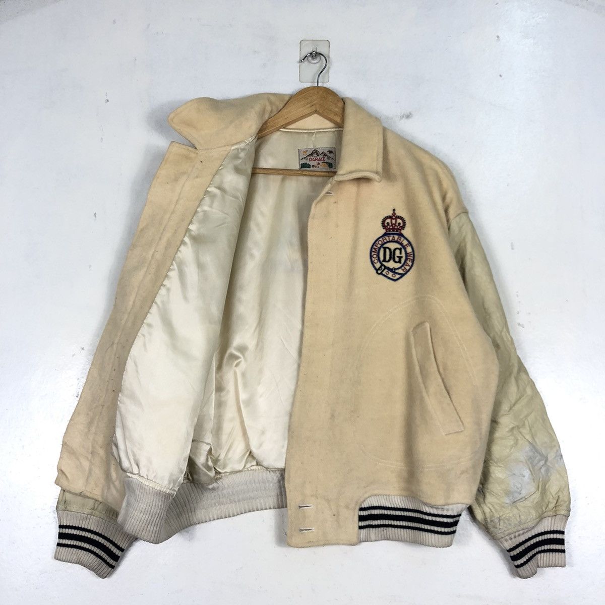 Japanese Brand 🖤SEND OFFER🖤 DGRACE COMPANY VARSITY JACKETS Size US M / EU 48-50 / 2 - 9 Thumbnail