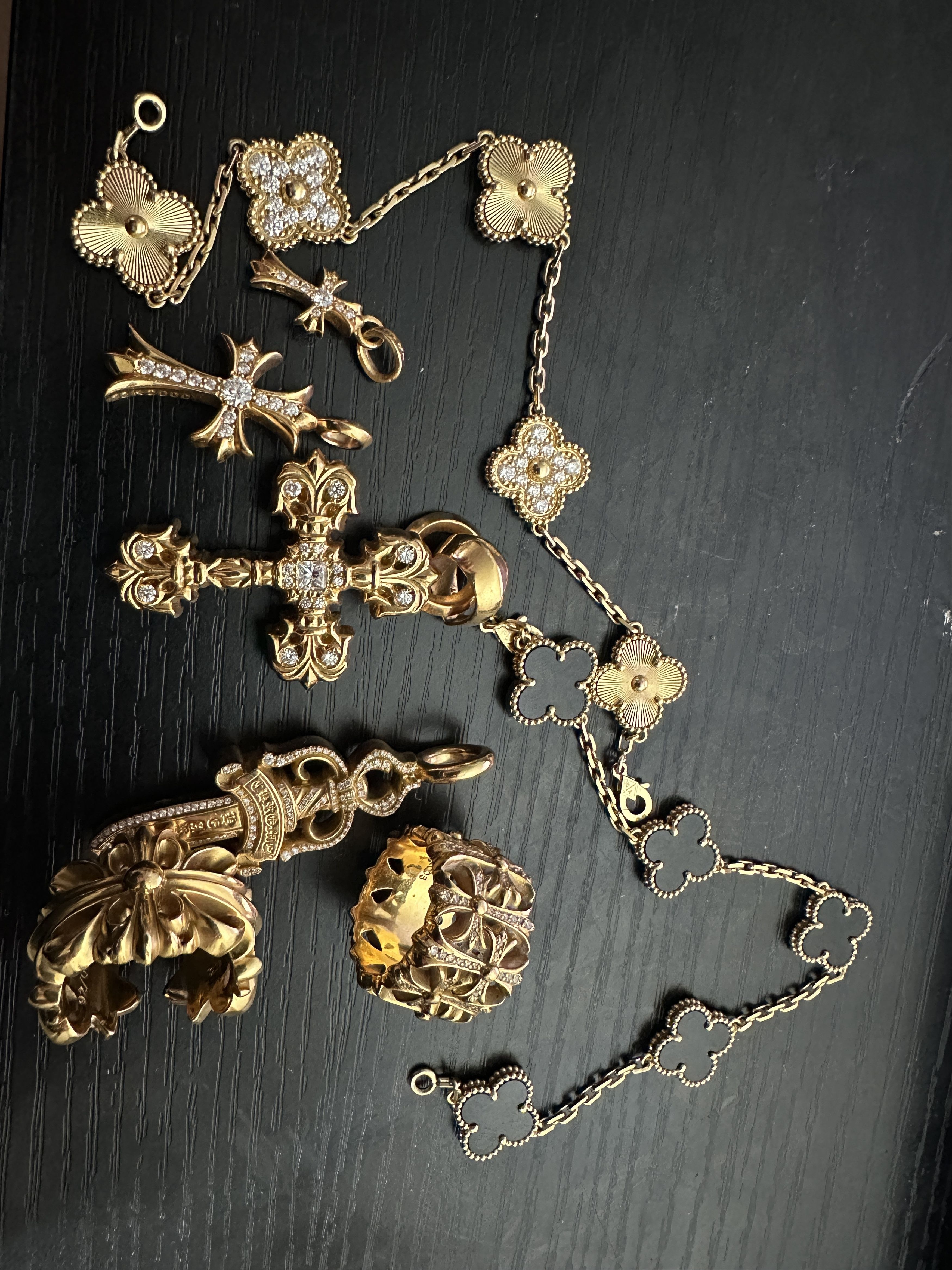 Van Cleef & Arpels Vintage Alhambra Bracelet 5 Motifs Yellow Gold Onyx Size ONE SIZE - 2 Thumbnail