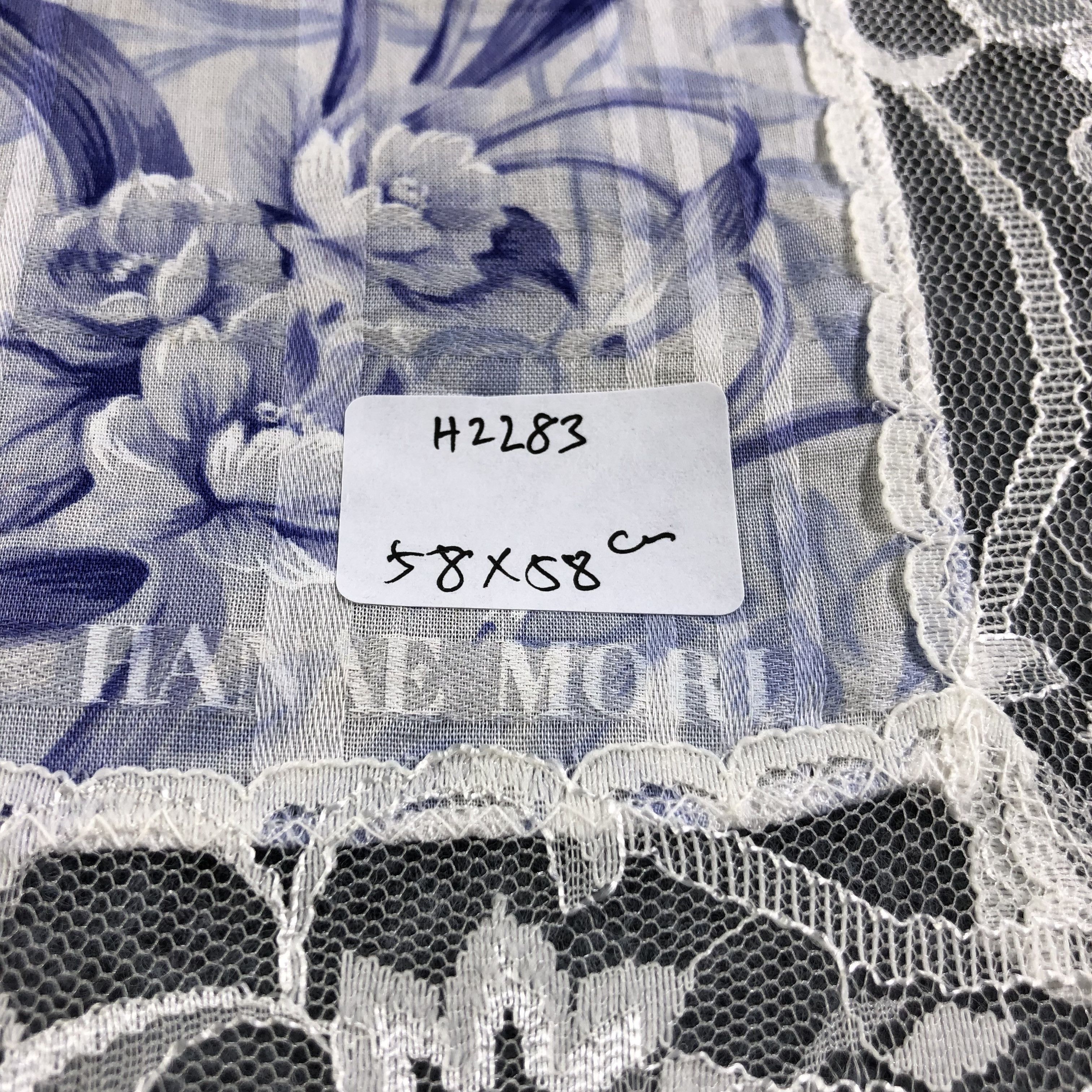 Hanae Mori Hanae Mori Laces Handkerchief Neckerchief Bandana H2283 Size ONE SIZE - 5 Thumbnail