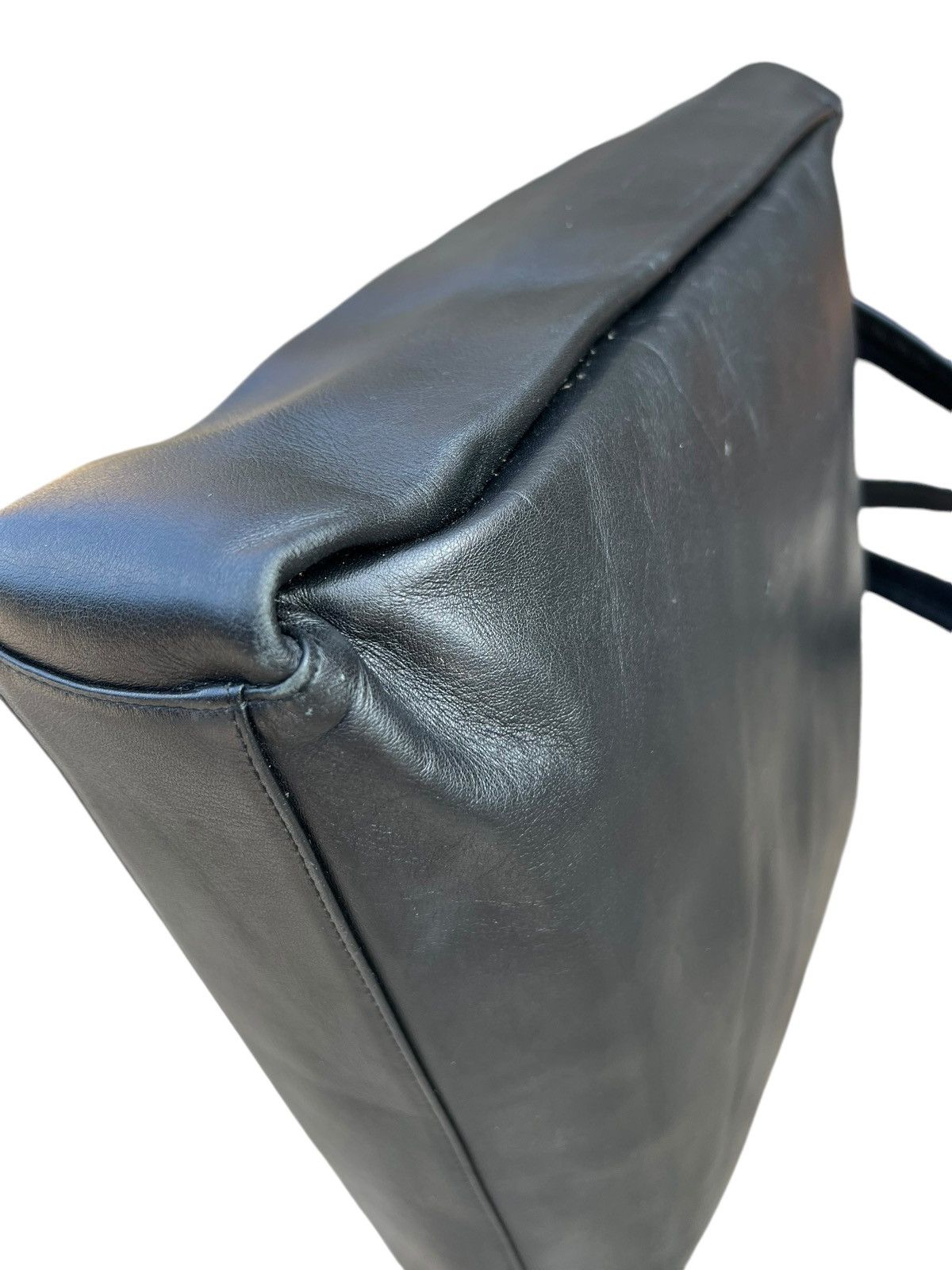 Leather × Moschino Vintage MOSCHINO Patina Black Leather Tote Bag Size ONE SIZE - 16 Thumbnail